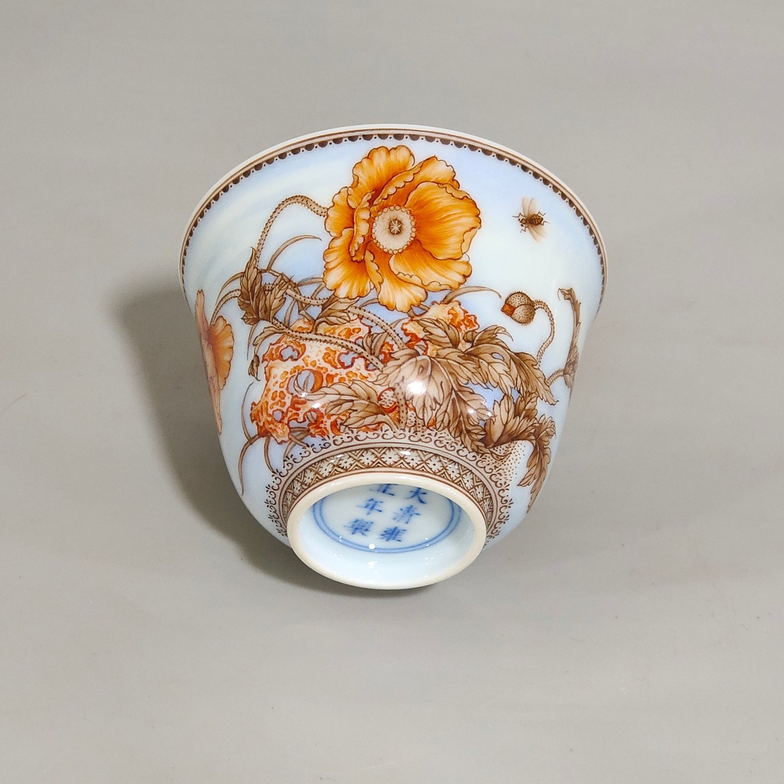 Qing Dynasty Yongzheng ink color poppy cup with poems
