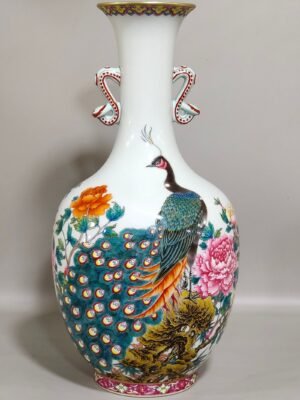 Qing Dynasty Yongzheng peacock vase with open tail and two ears inscribed with poetry