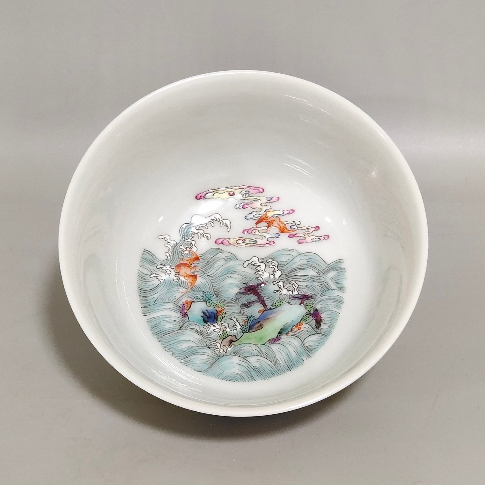 Qing Dynasty Yongzheng longevity star Fushan Shouhai cup