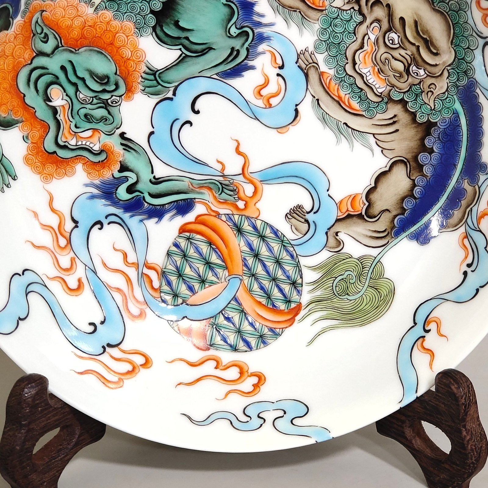 Qing Dynasty Yongzheng famille rose porcelain bowl