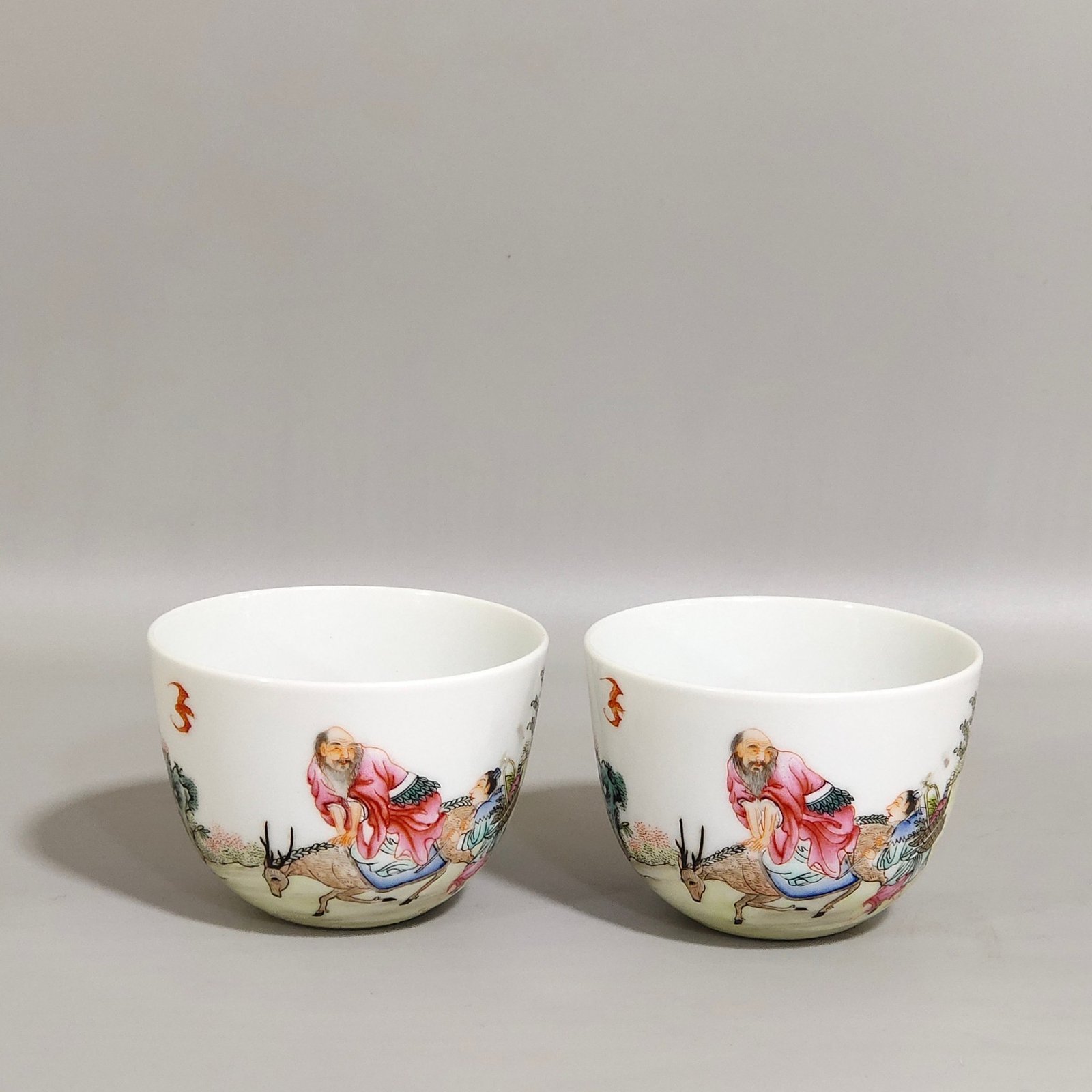 Qing Dynasty Yongzheng Royal Deer Immortal Cup