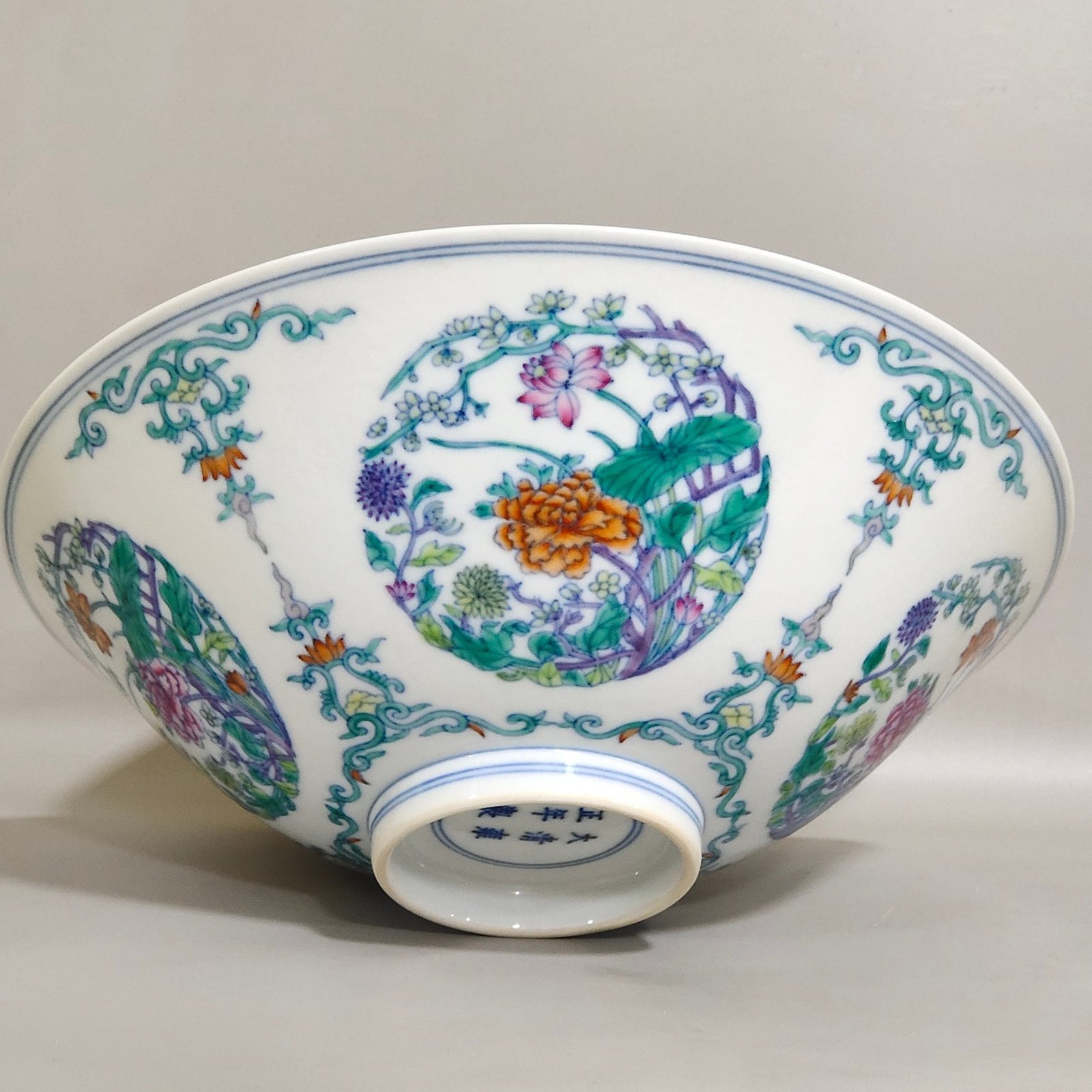 Qing Dynasty Yongzheng Doucai Tuanhua four-season flower bamboo hat bowl