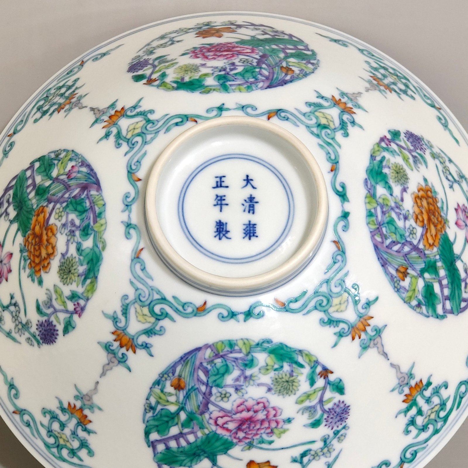 Qing Dynasty Yongzheng Doucai Tuanhua four-season flower bamboo hat bowl