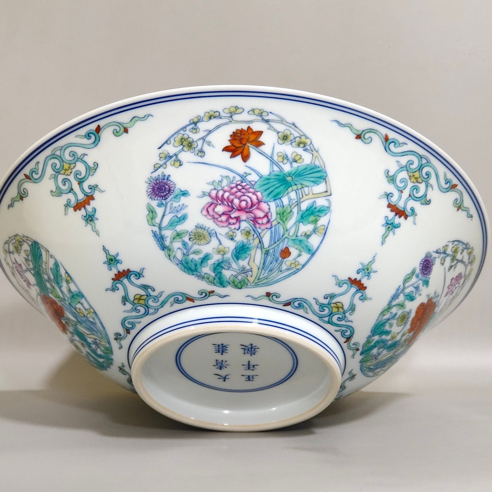 Qing Dynasty Yongzheng Doucai Tuanhua four-season flower bamboo hat bowl