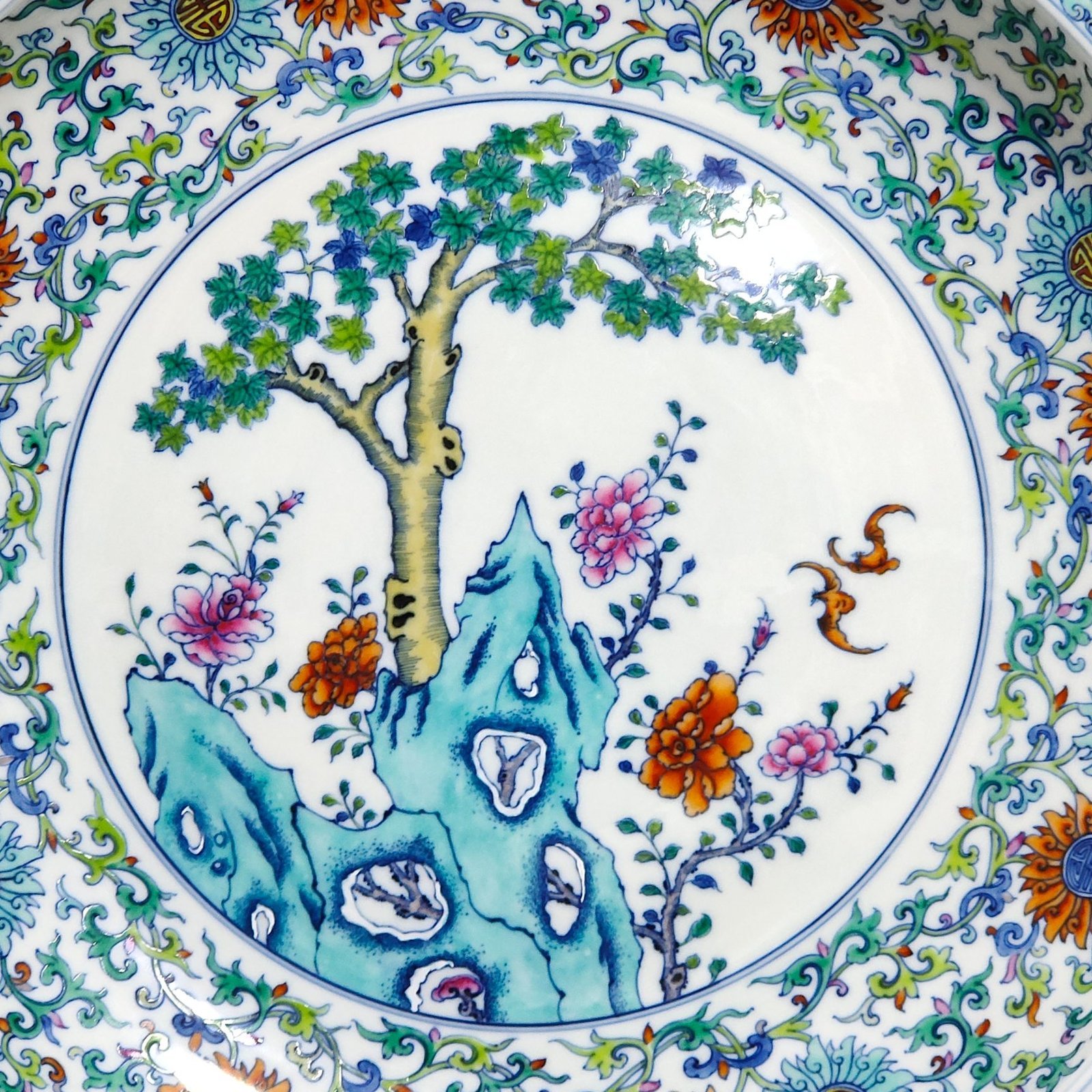 Qing Dynasty Yongzheng doucai blessing and longevity plate