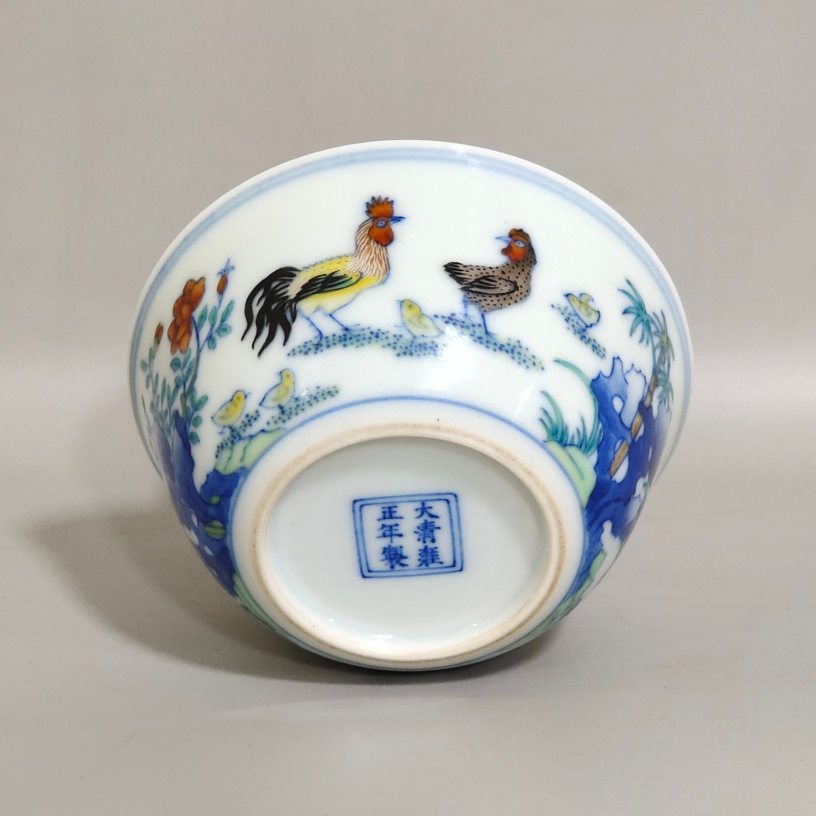 Qing Dynasty Yongzheng doucai chicken cup