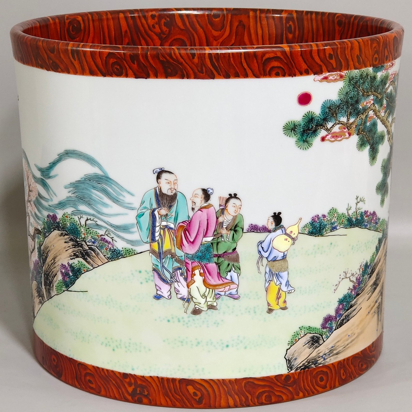 Qing Dynasty Yongzheng wood grain glazed Haiwu Tianchi pen holder