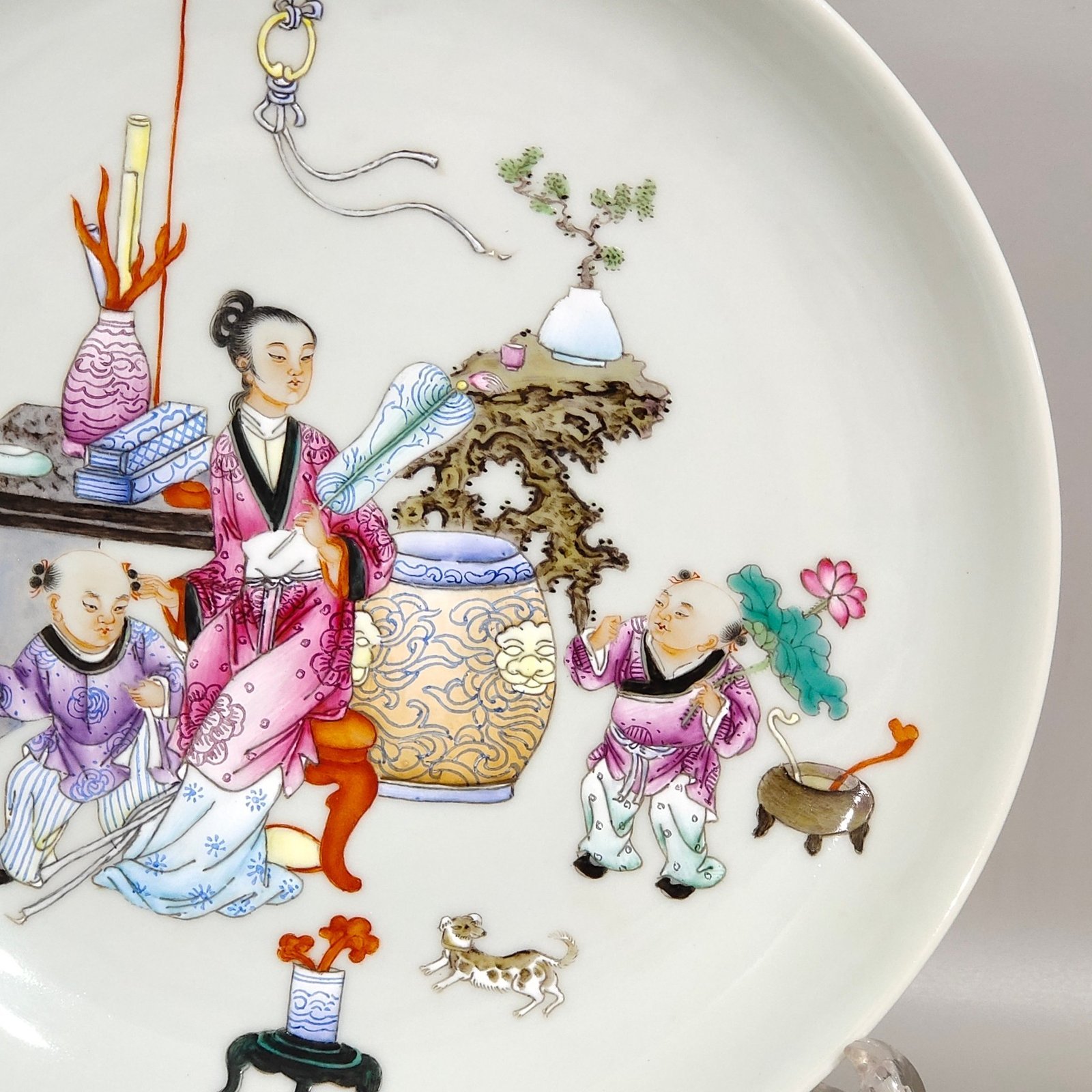 Qing Dynasty Yongzheng turquoise green glaze godson picture plate