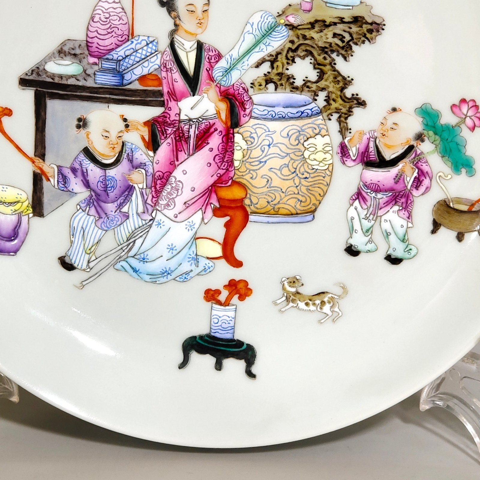 Qing Dynasty Yongzheng turquoise green glaze godson picture plate