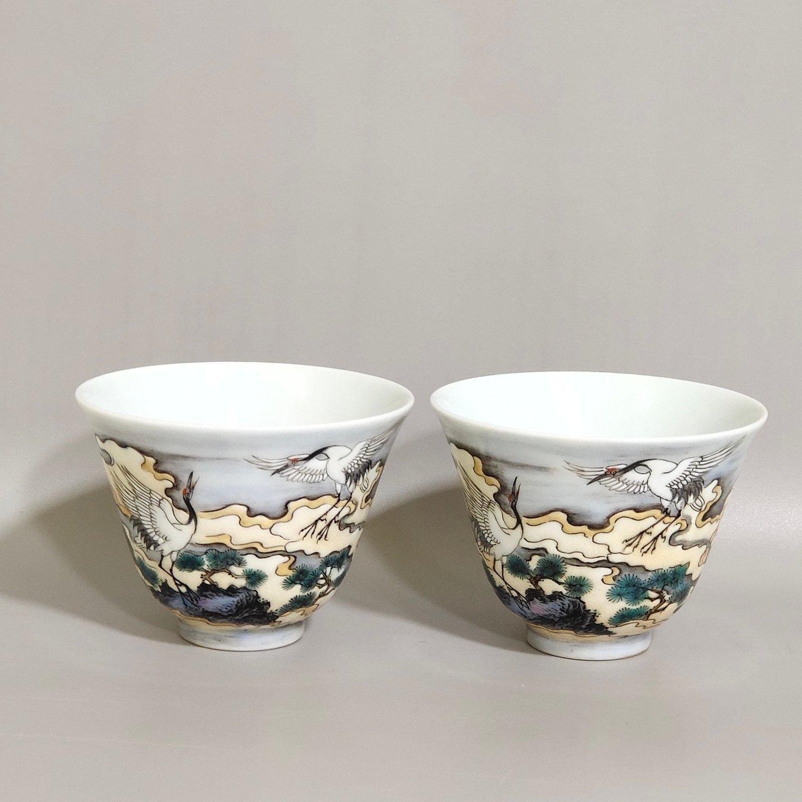 Qing Dynasty Yongzheng famille rose porcelain bowl
