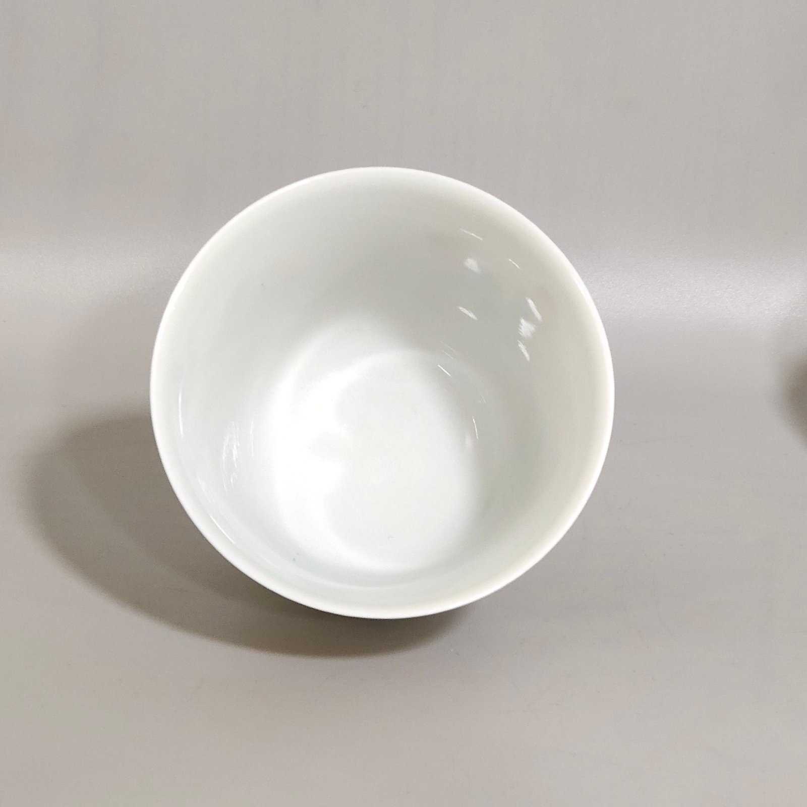 Qing Dynasty Yongzheng wolf berry flower cup