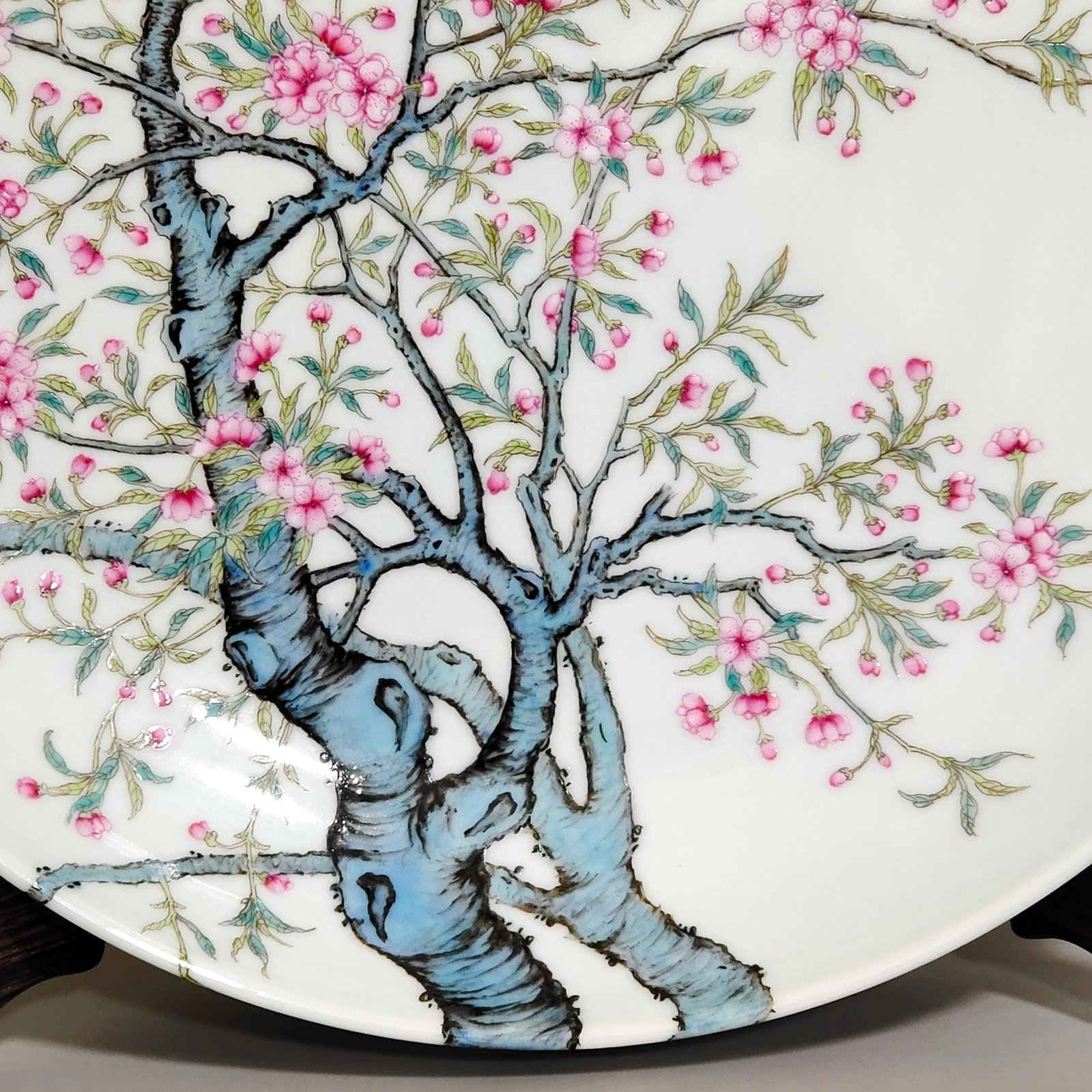 Qing Dynasty Yongzheng Peach Blossom Branch Poetry Plate