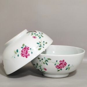 Qing Dynasty Yongzheng boneless colorful flower bowl