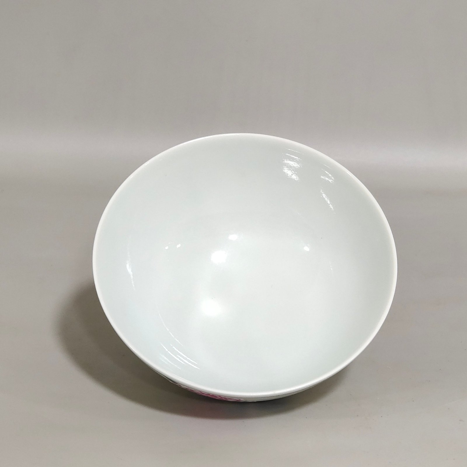 Qing Dynasty Yongzheng peony tea round