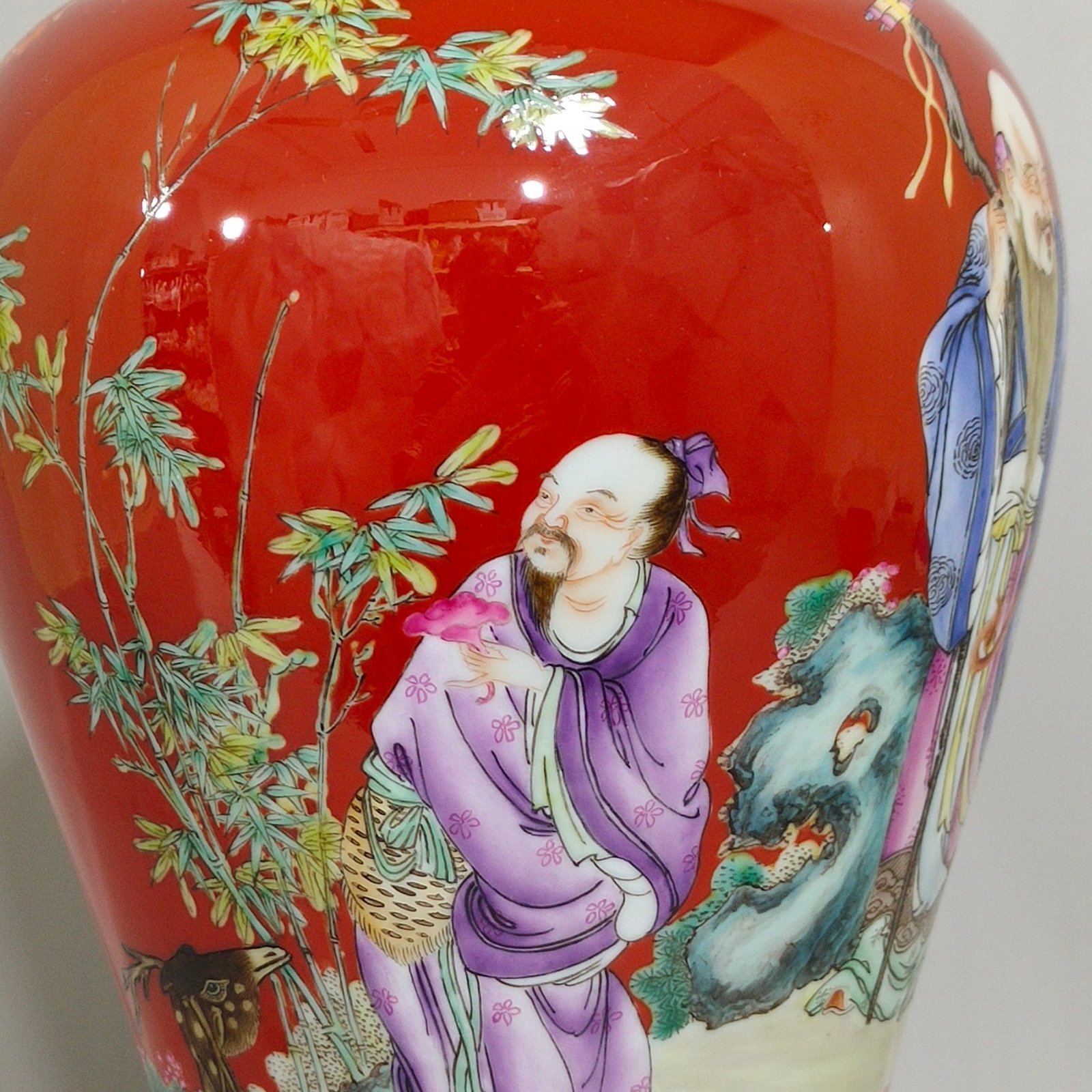 Qing Dynasty Yongzheng coral red three-star birthday celebration plum vase