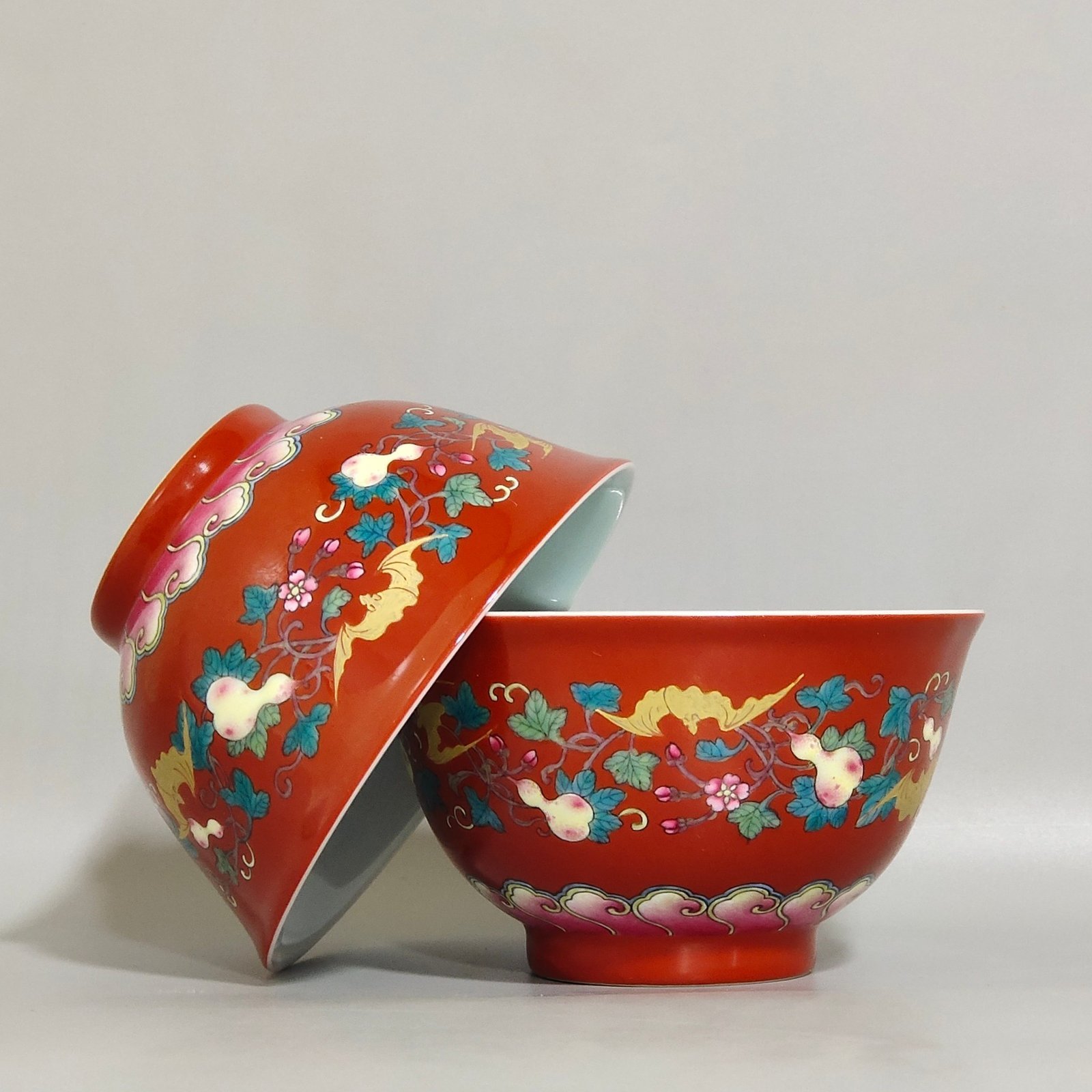 Qing Dynasty Yongzheng Coral Red Duozi Duofu Cup