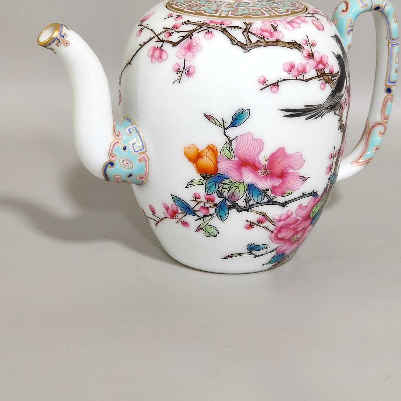 Qing Dynasty Yongzheng enamel green teapot with poems on flowers and birds