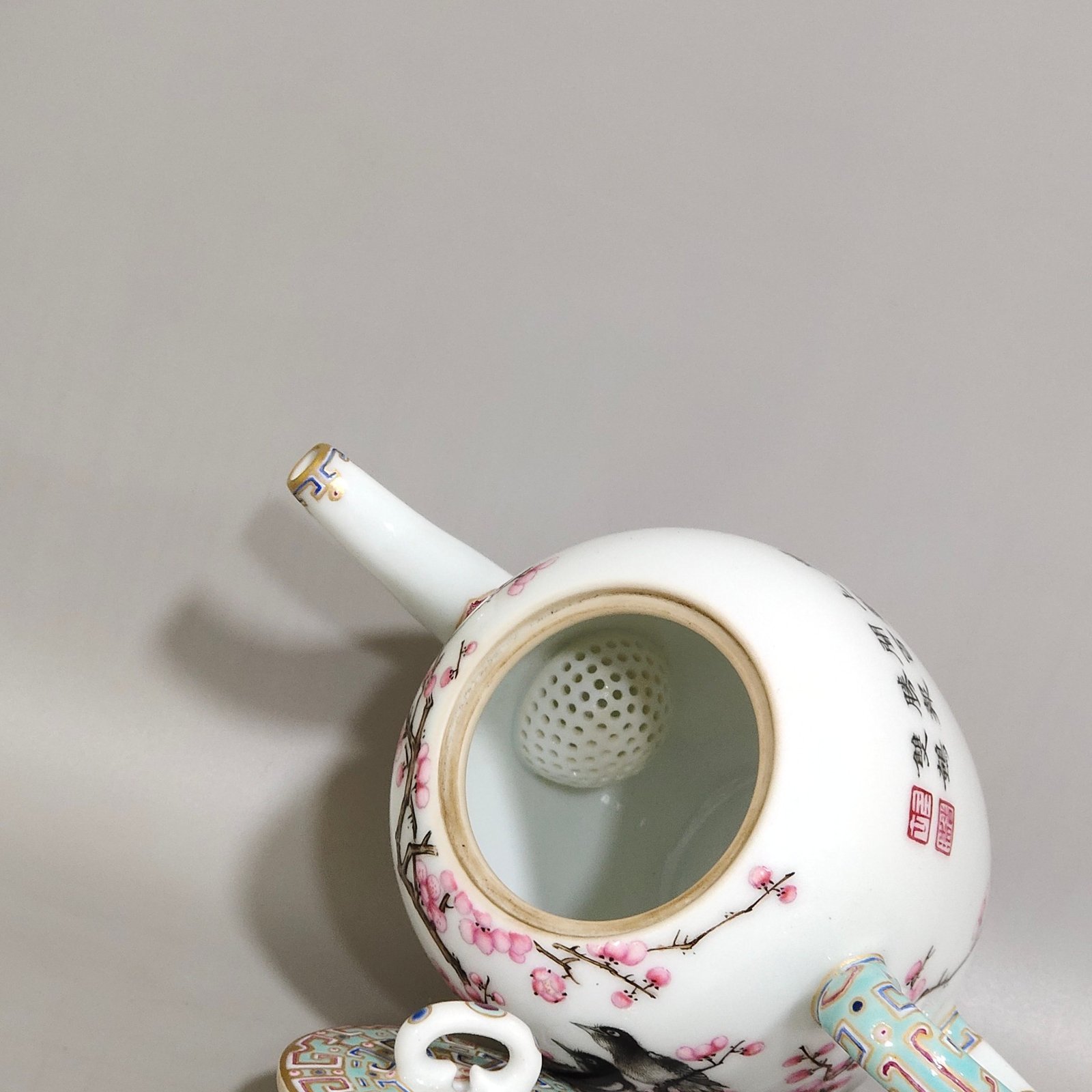 Qing Dynasty Yongzheng enamel green teapot with poems on flowers and birds