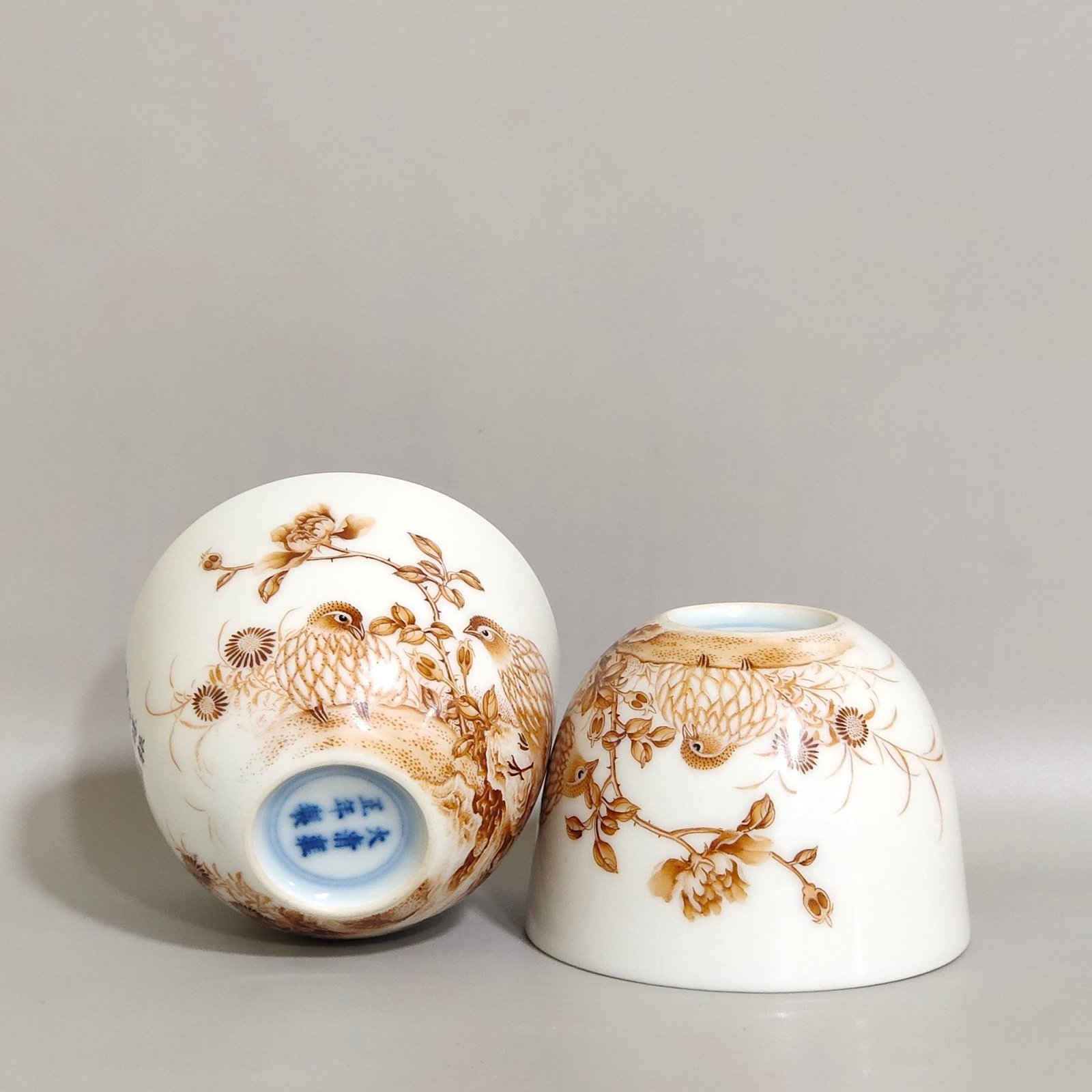 Qing Dynasty Yongzheng alum red cup inscribed with poems about living and working