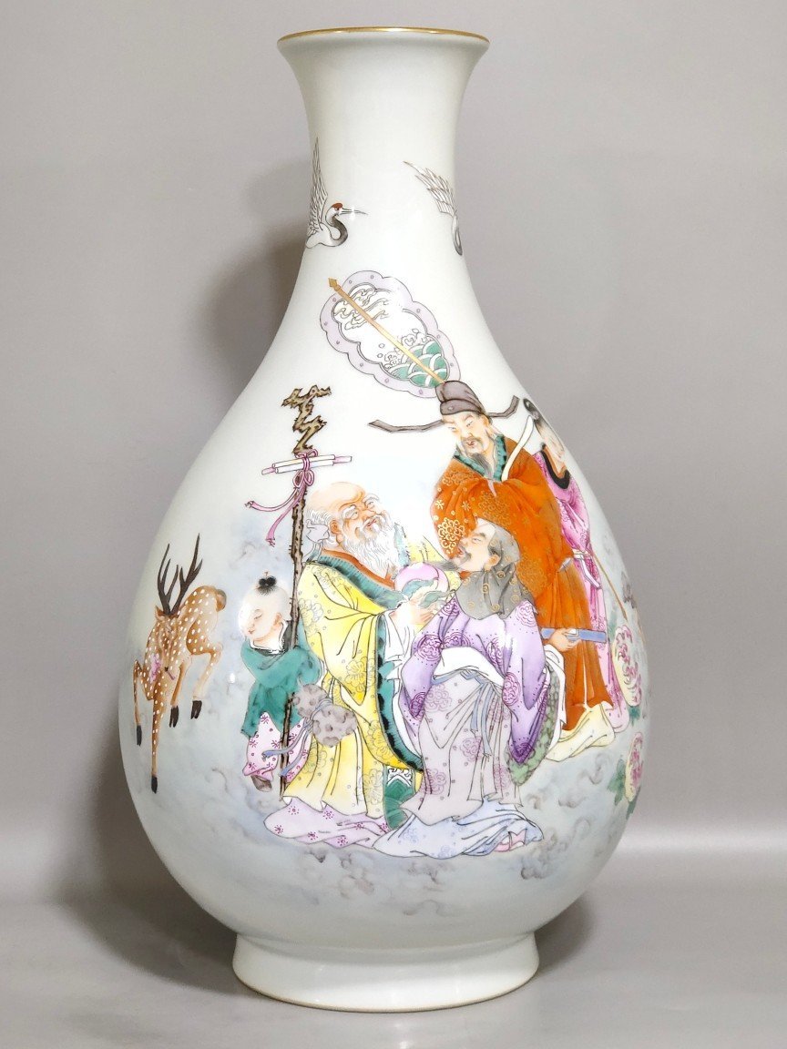 Qing Dynasty Yongzheng three-star blessing wealth and longevity jade pot