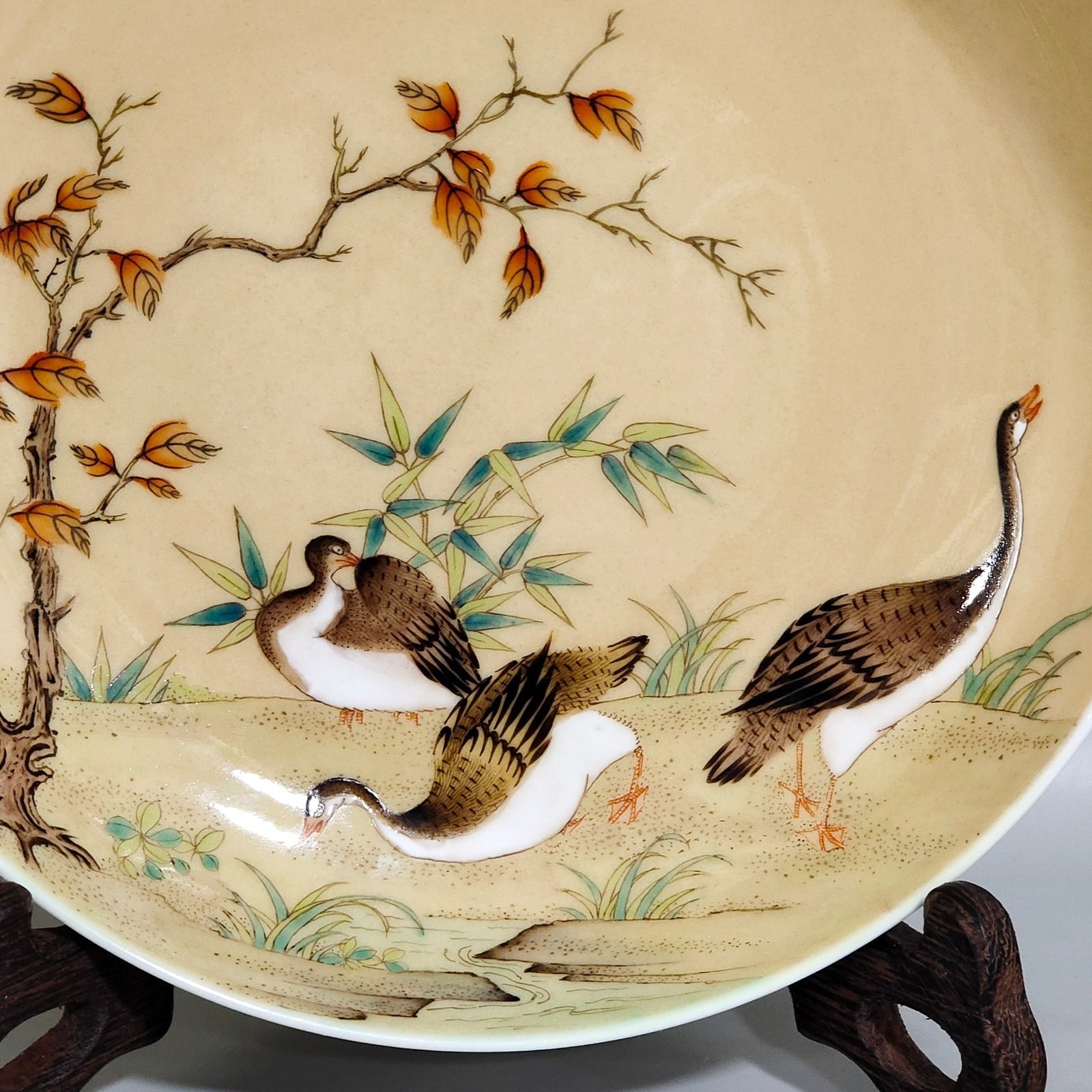 Qing Dynasty Yongzheng beige glazed Feiming boarding plate