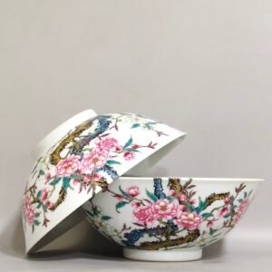 Qing Dynasty Yongzheng famille rose and enamel bowl with peach pattern on branche