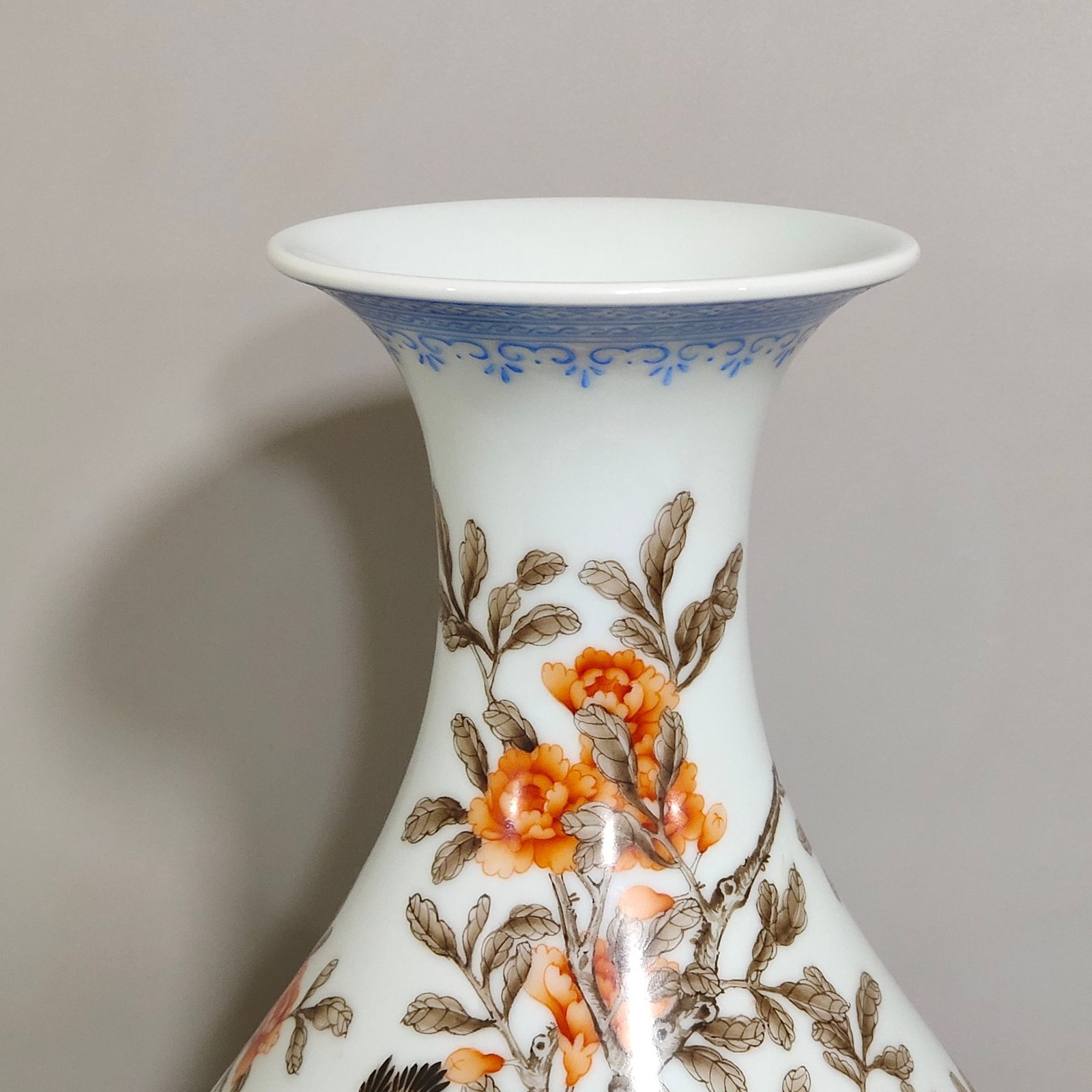 Qing Dynasty Yongzheng jade pot spring vase with green ink border flowers and birds