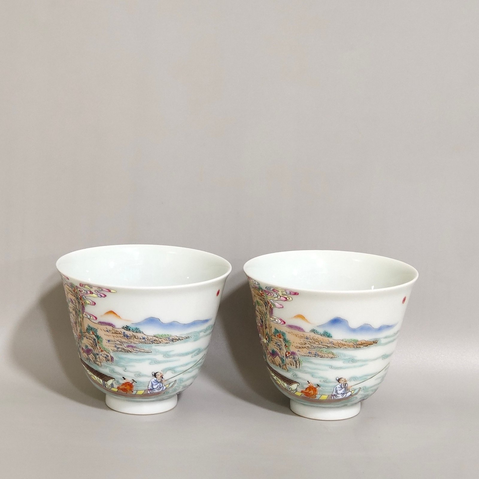 Qing Dynasty Yongzheng Xiao Xiang Guanlan map poem cup