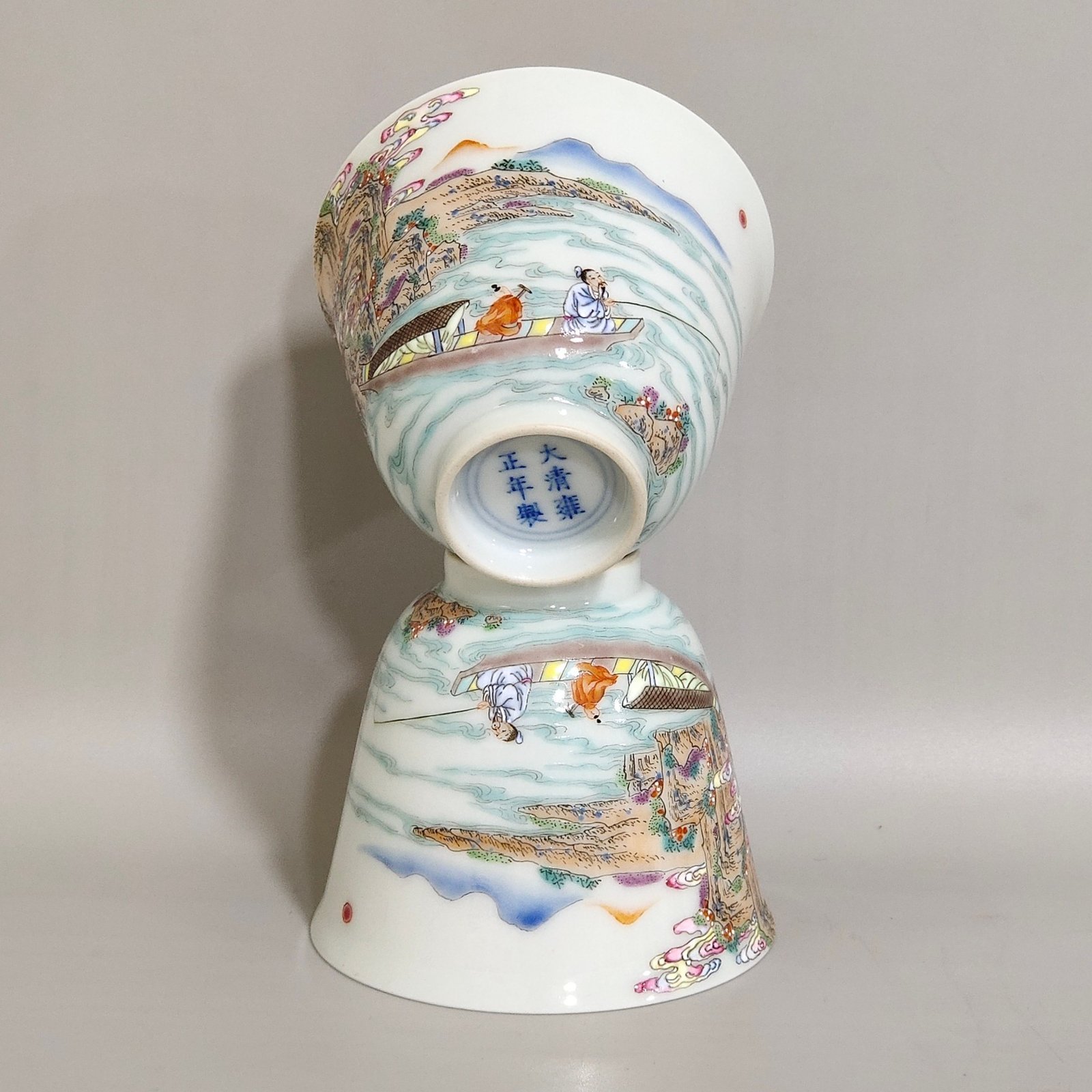 Qing Dynasty Yongzheng Xiao Xiang Guanlan map poem cup