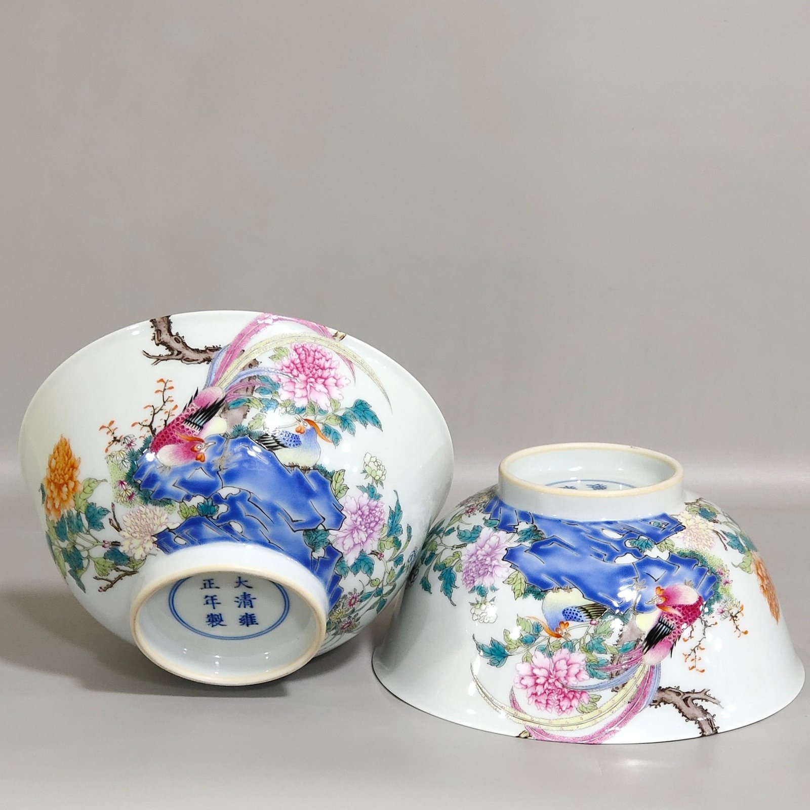 Qing Dynasty Yongzheng icing on the wall inscribed poetry bowl