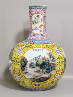 Qing Dynasty Yongzheng yellow ground with windows open for four seasons