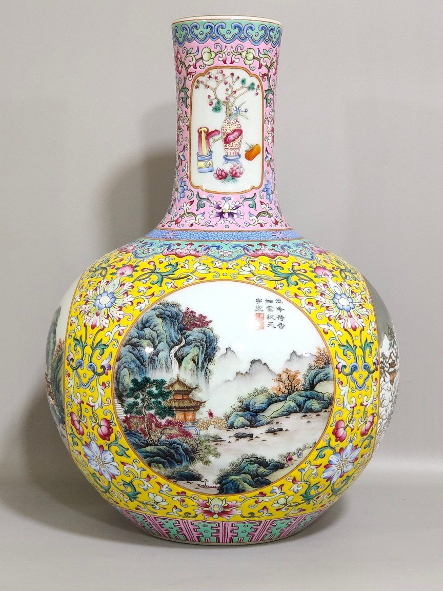 Qing Dynasty Yongzheng yellow ground with windows open for four seasons