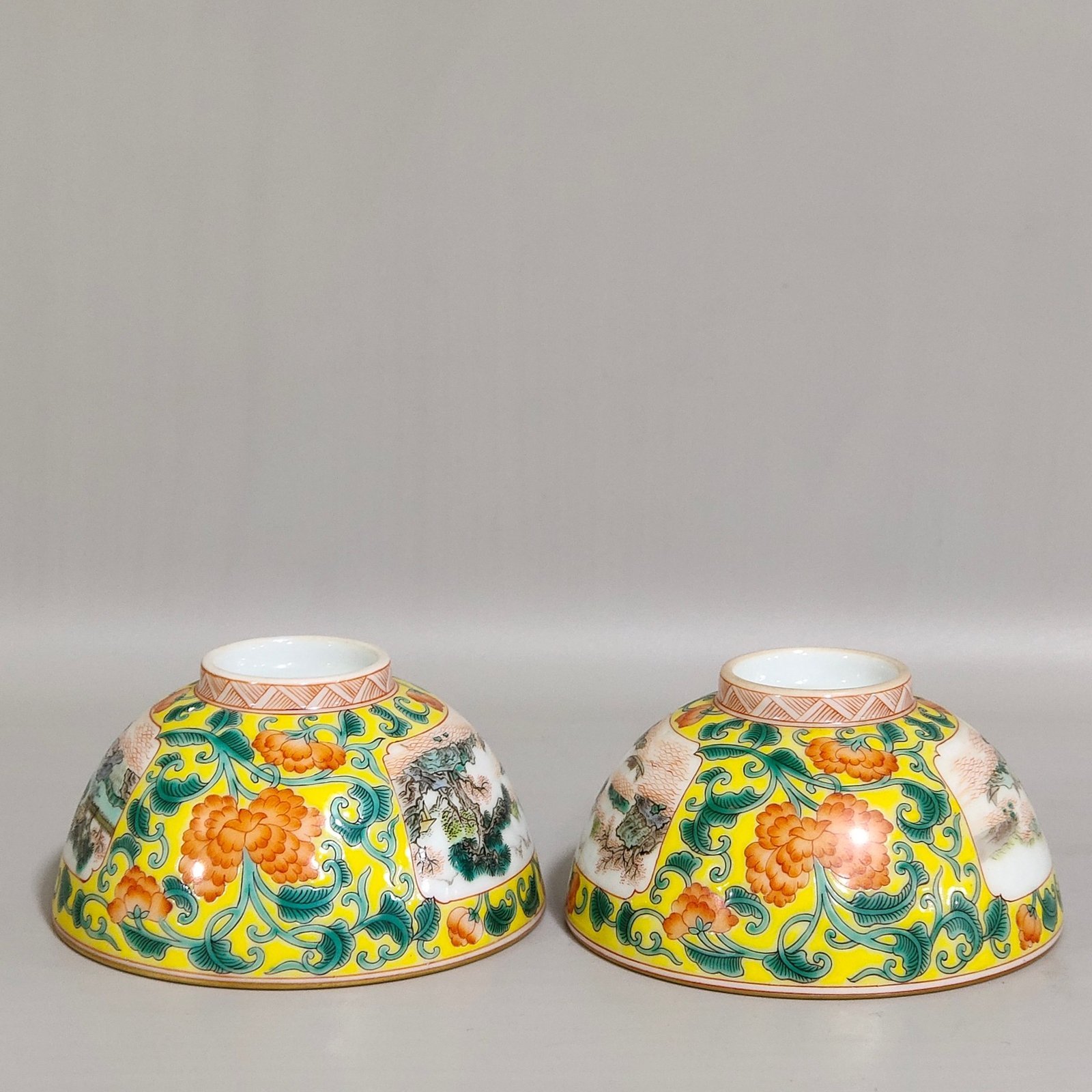 Qing Dynasty Yongzheng yellow ground window landscape cup
