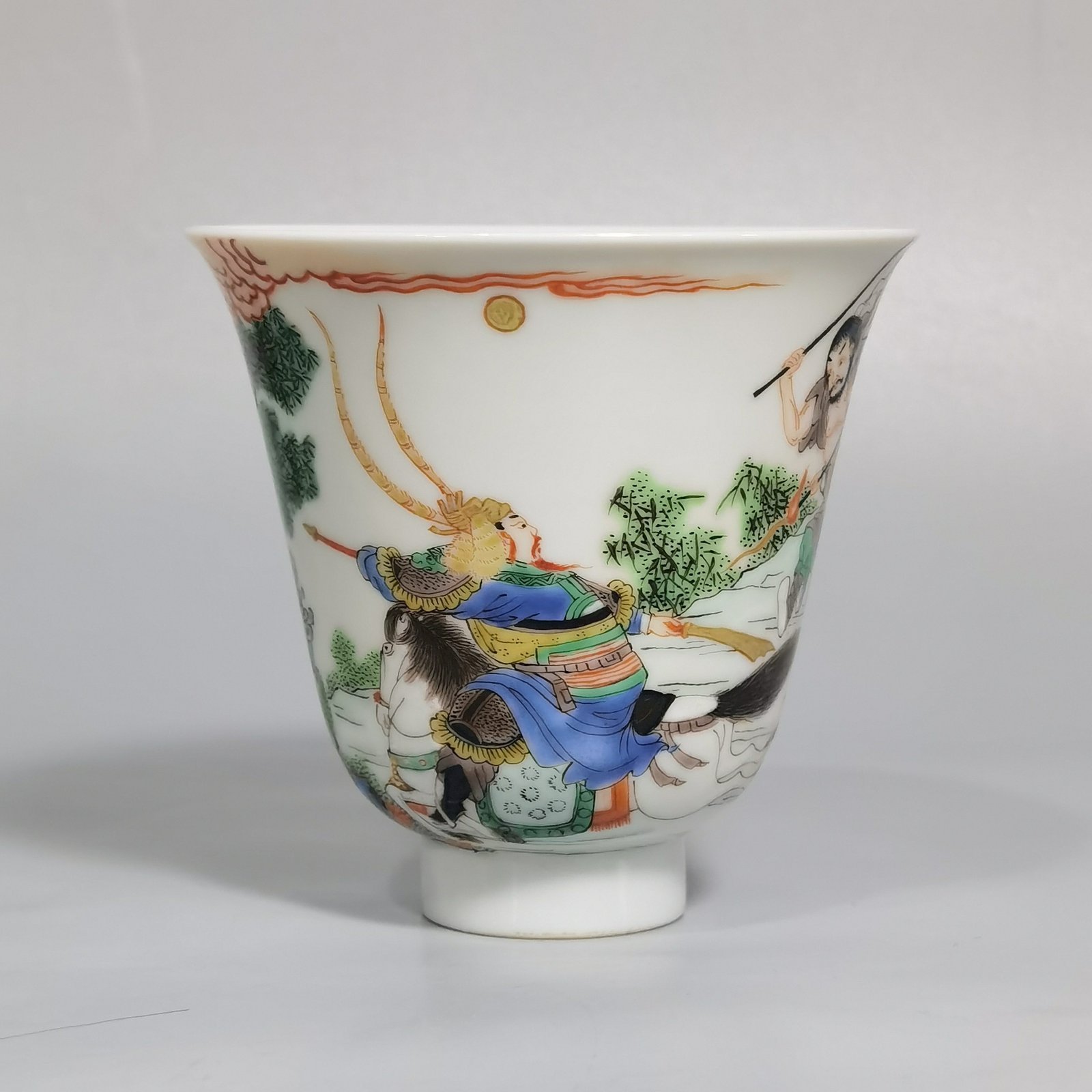 Qing Dynasty Kangxi colorful illustrations of characters and stories