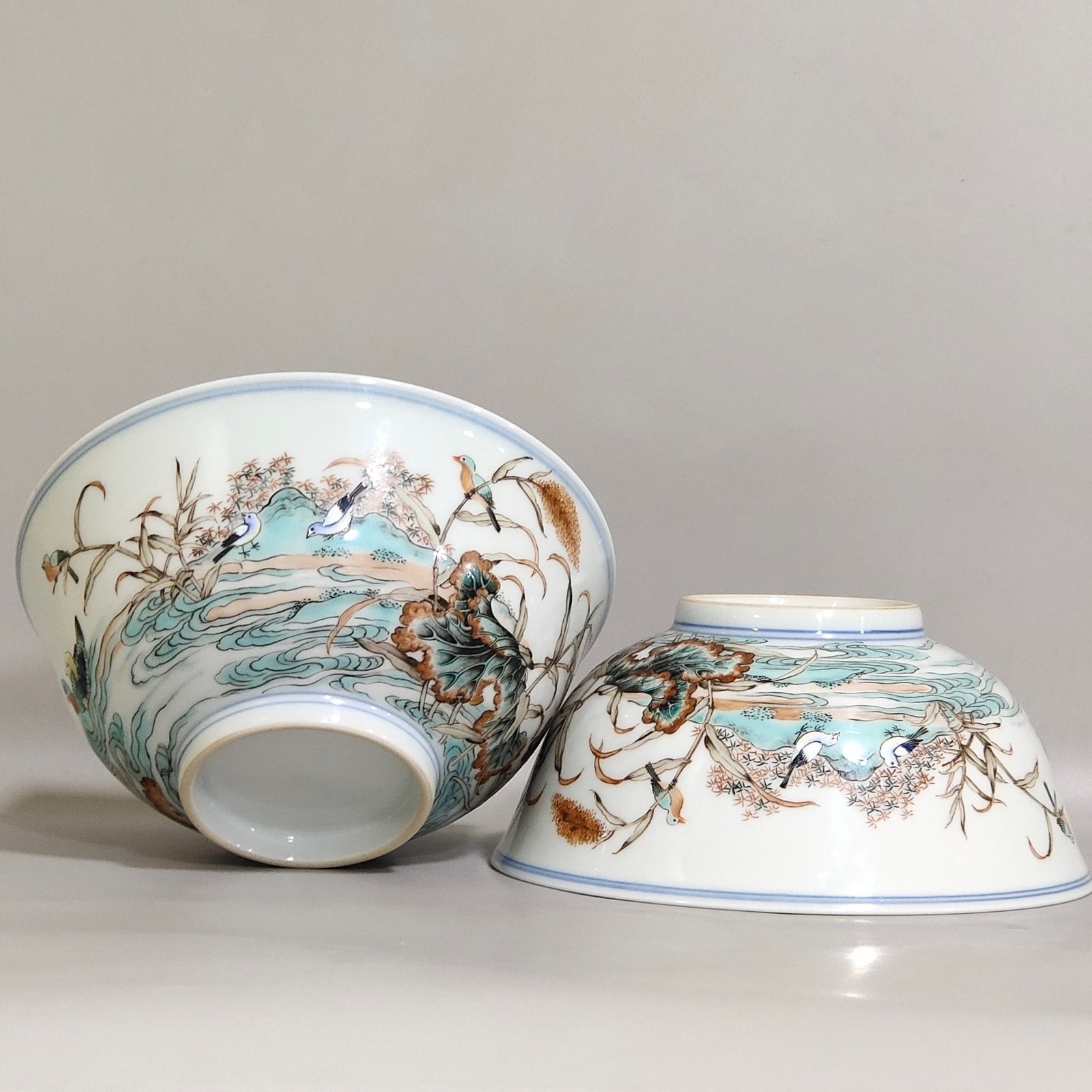 Qing Dynasty Yongzheng A colorful lotus pond and mandarin duck bowl