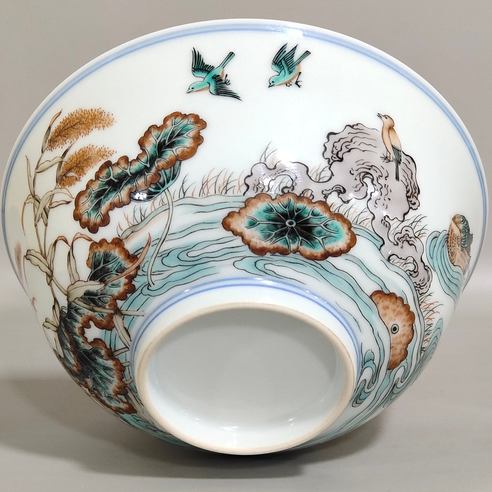 Qing Dynasty Yongzheng A colorful lotus pond and mandarin duck bowl