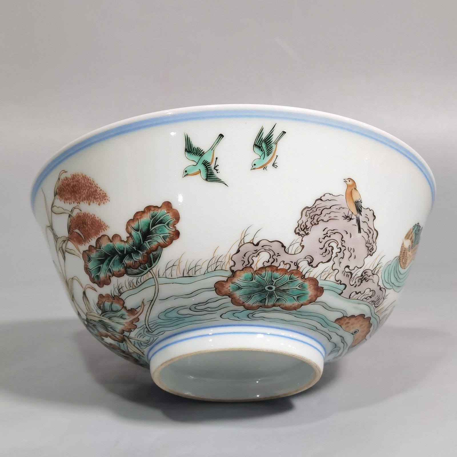 Qing Dynasty Kangxi colorful mandarin duck lotus kingfisher bowl