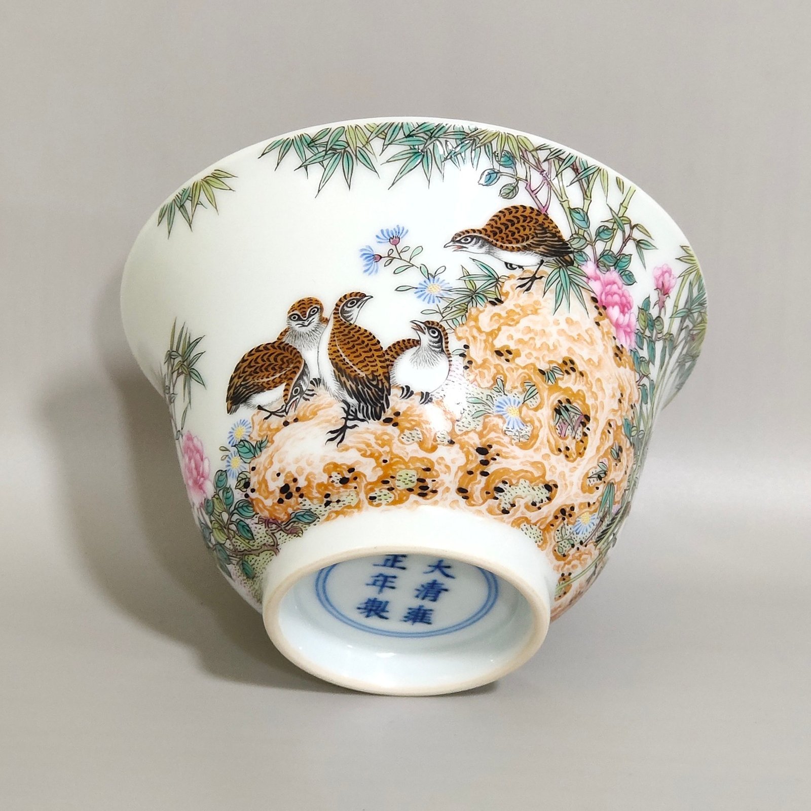 Qing Dynasty Yongzheng Stone Sparrow Poetry Cup