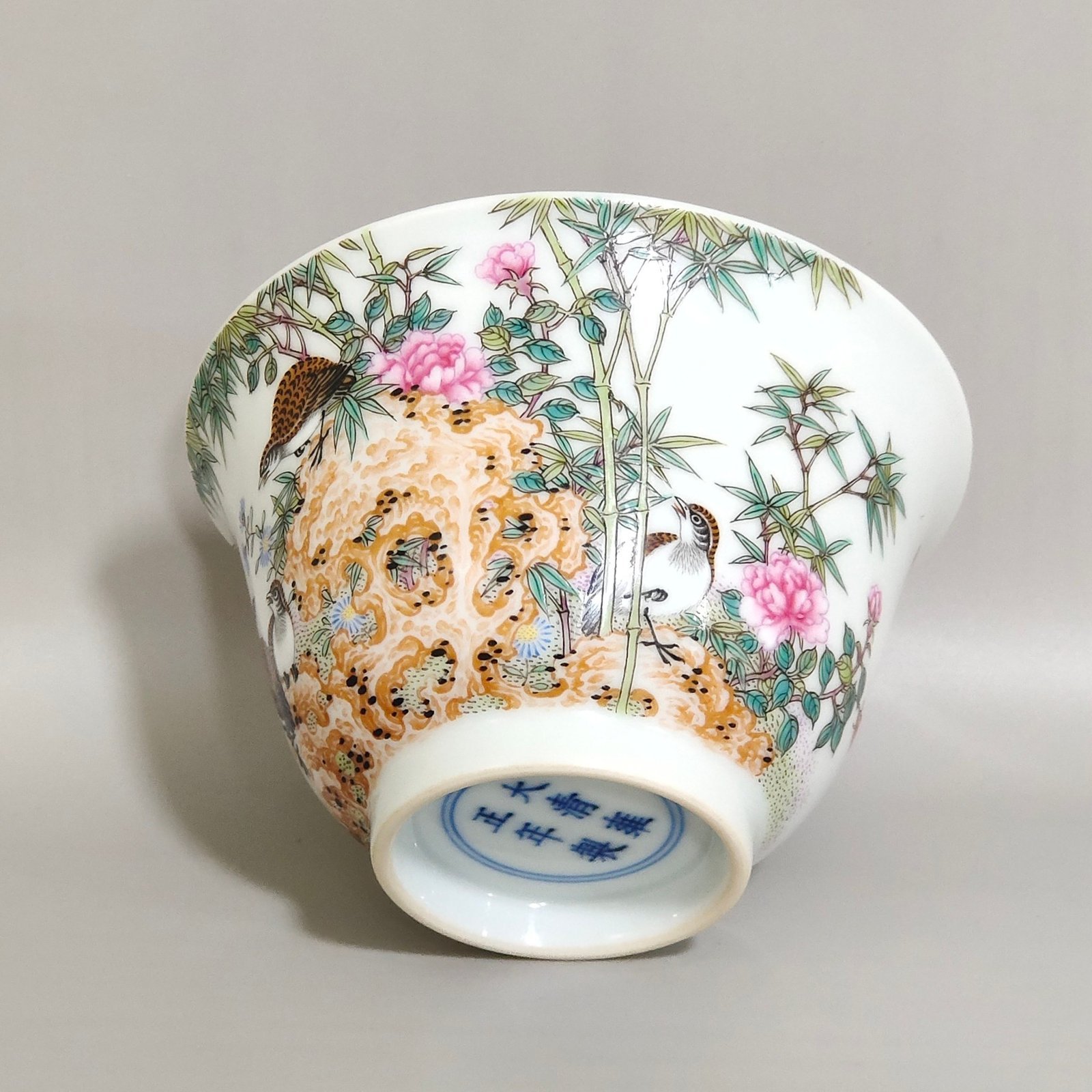 Qing Dynasty Yongzheng Stone Sparrow Poetry Cup