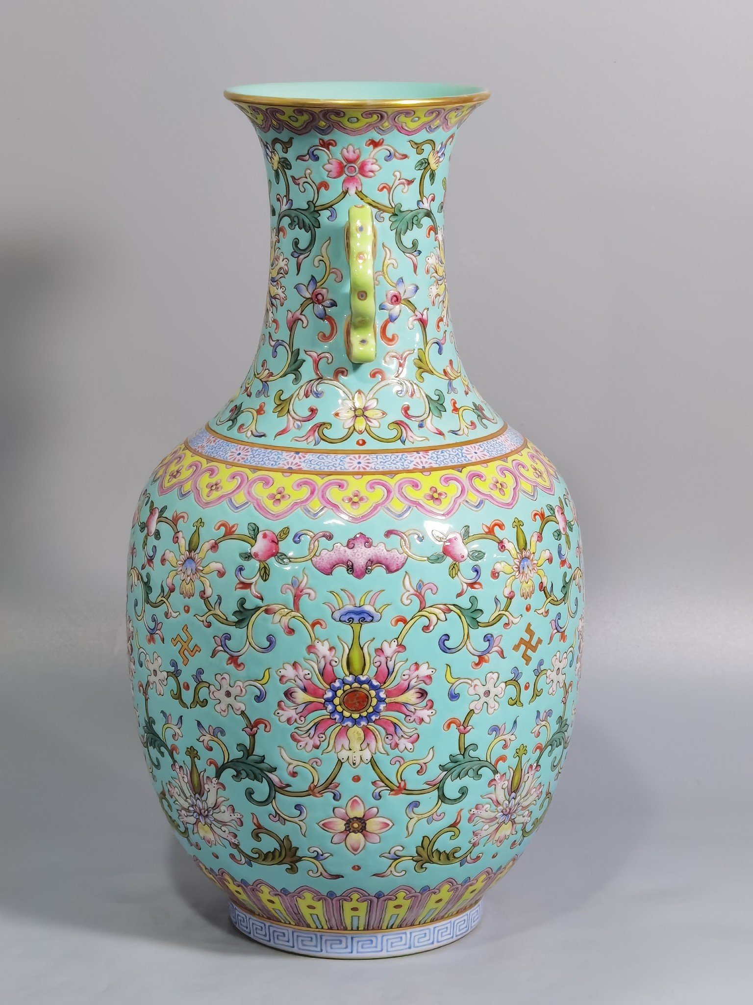 Qing Dynasty Daoguang green and pastel color longevity twining branches and precious flowers amphora