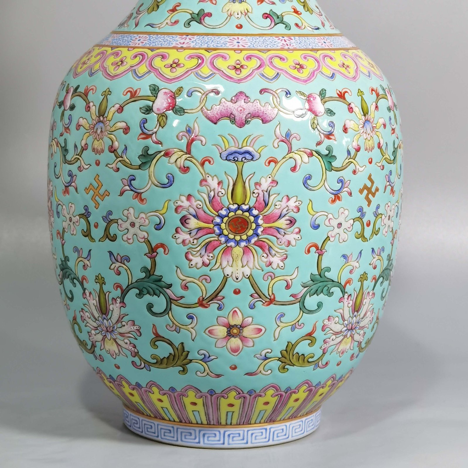 Qing Dynasty Daoguang green and pastel color longevity twining branches and precious flowers amphora