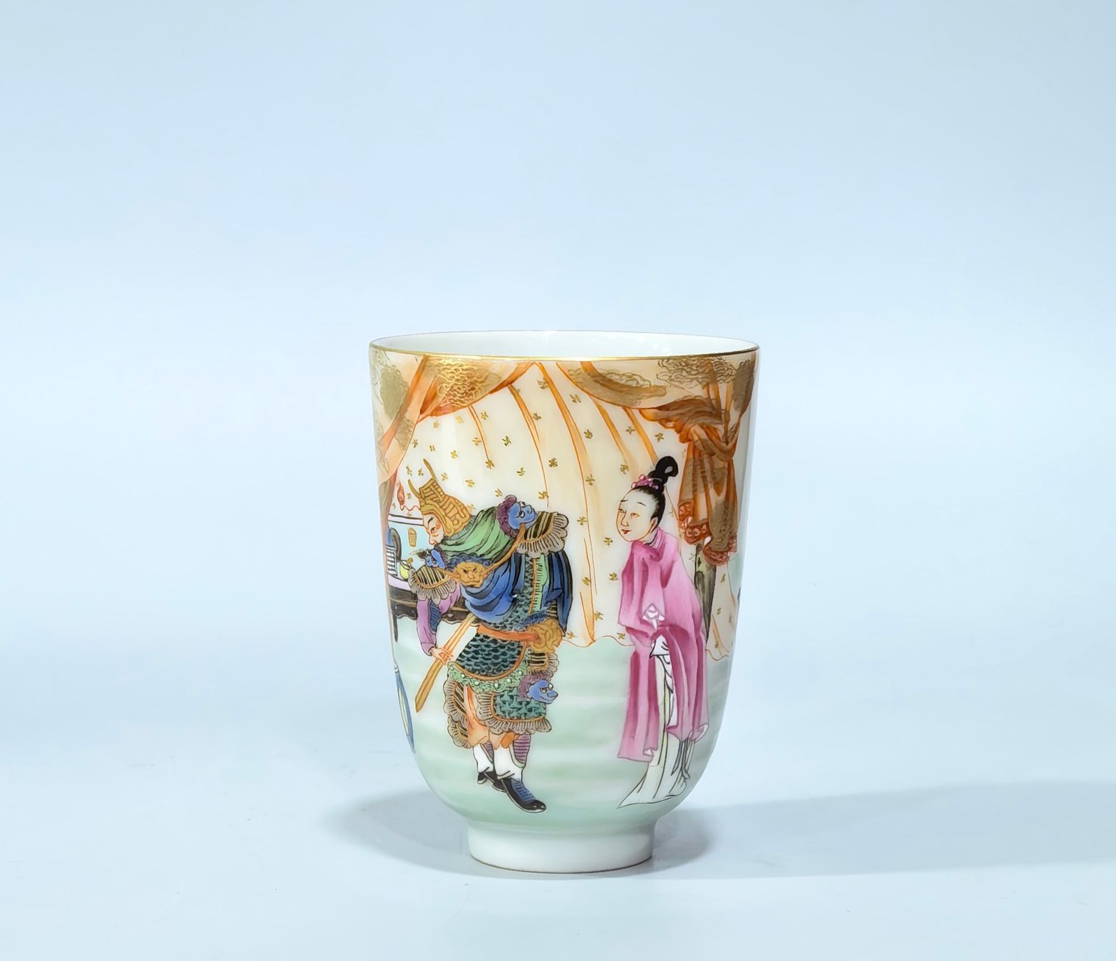 Qing Dynasty Yongzheng famille rose scented cup