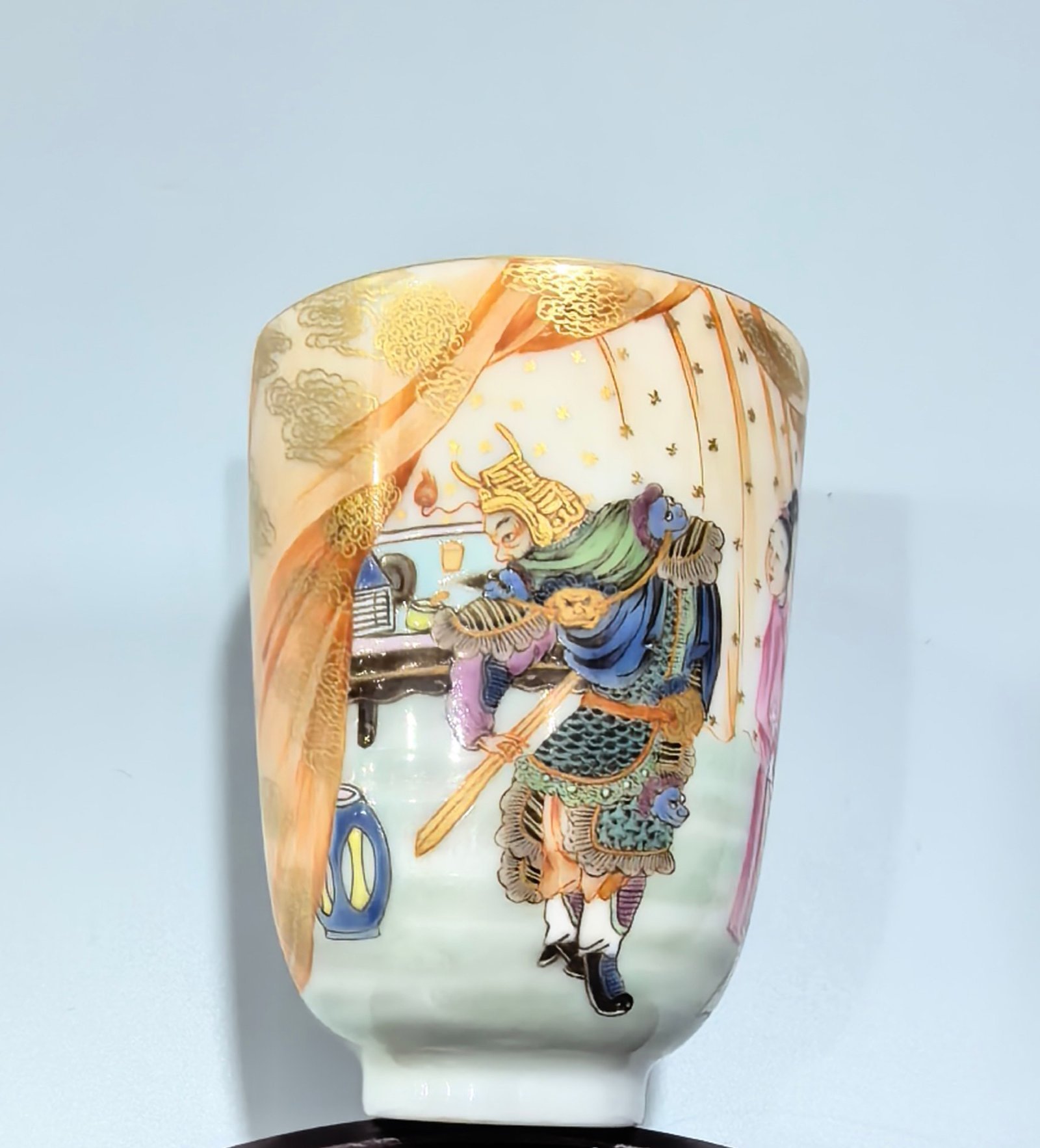 Qing Dynasty Yongzheng famille rose scented cup
