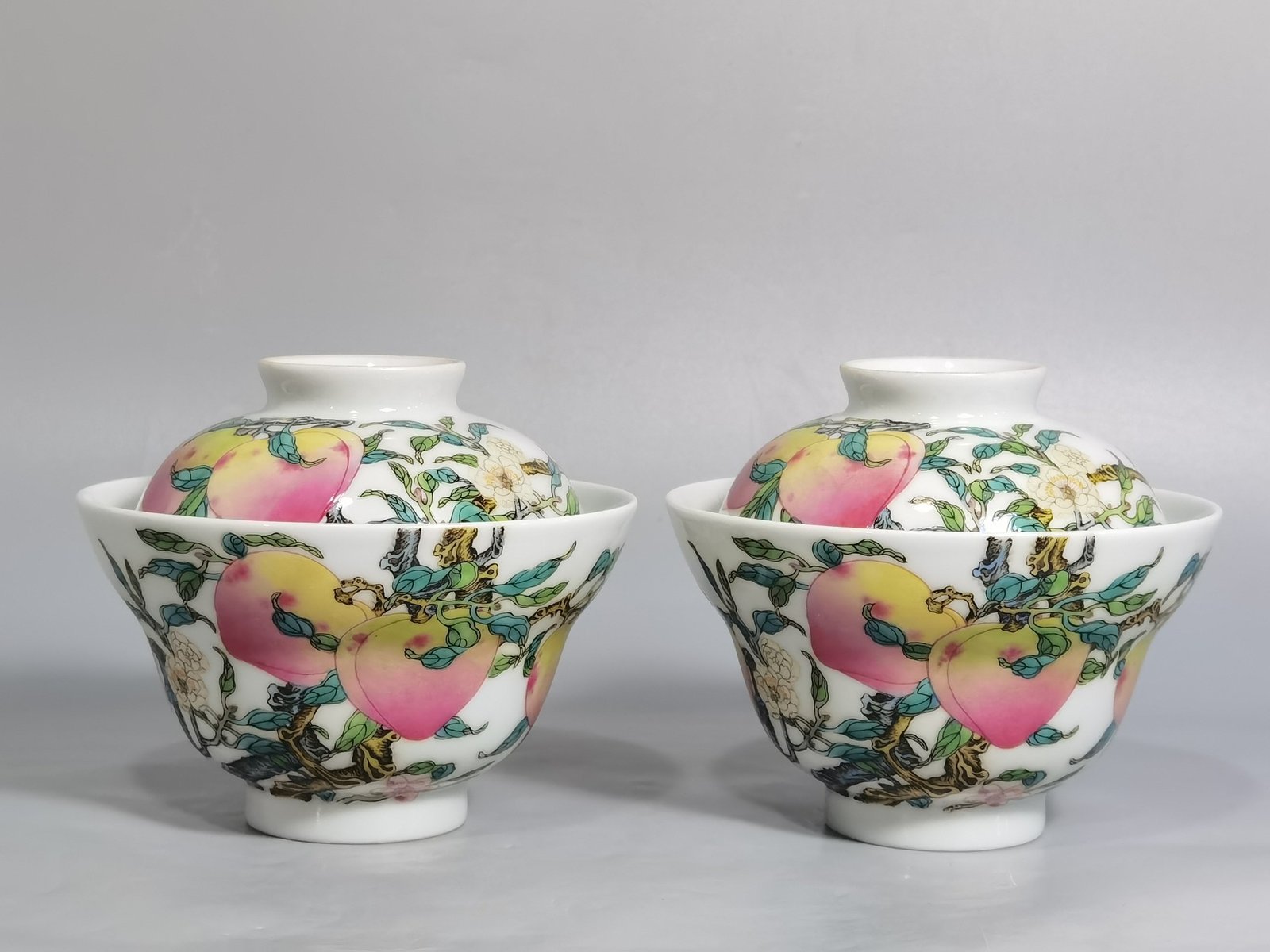 Qing Dynasty Yongzheng Pastel eight peach and five blessing patterns