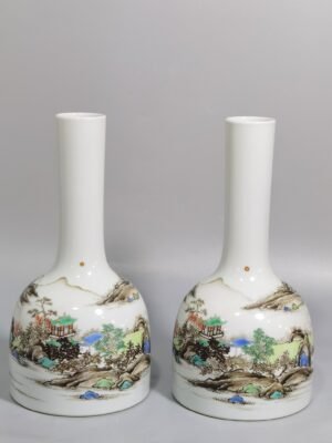 Qing Dynasty Yongzheng pastel landscape figure rattle statue