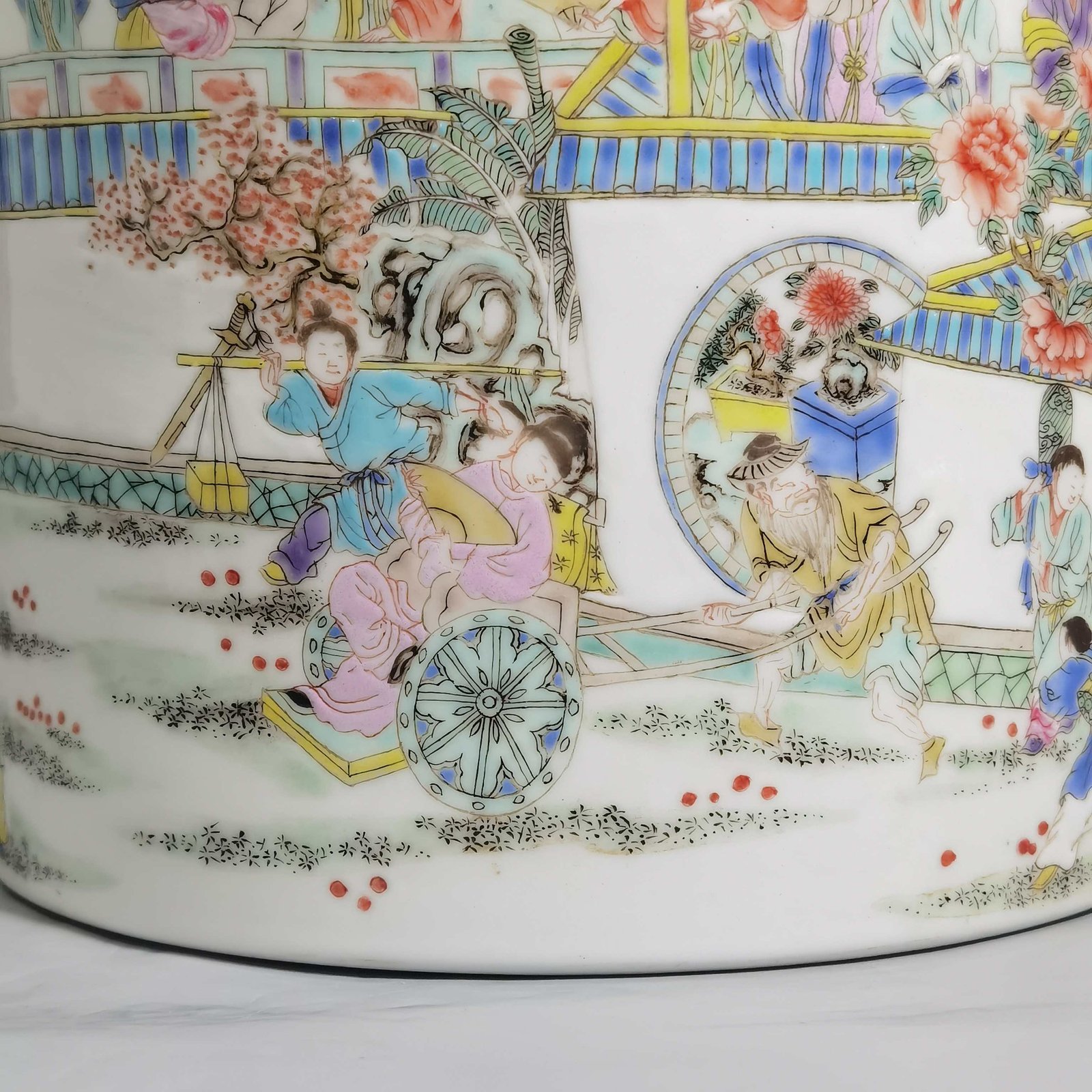Qing Dynasty Yongzheng pastel painting of fruit-throwing car