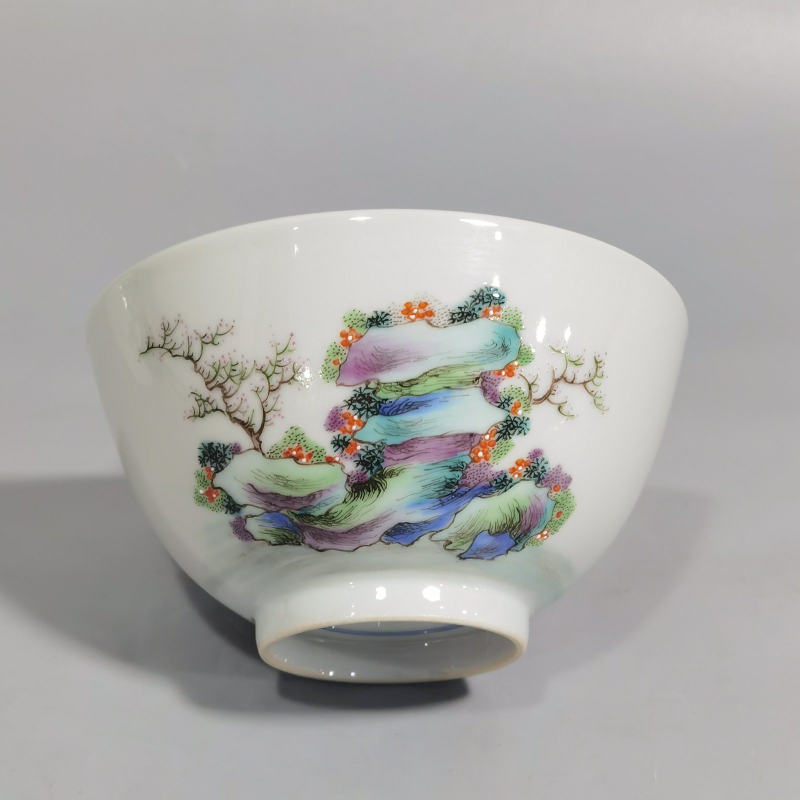 Qing Dynasty Yongzheng pastel paintings of Fulu figures pair of small bowls