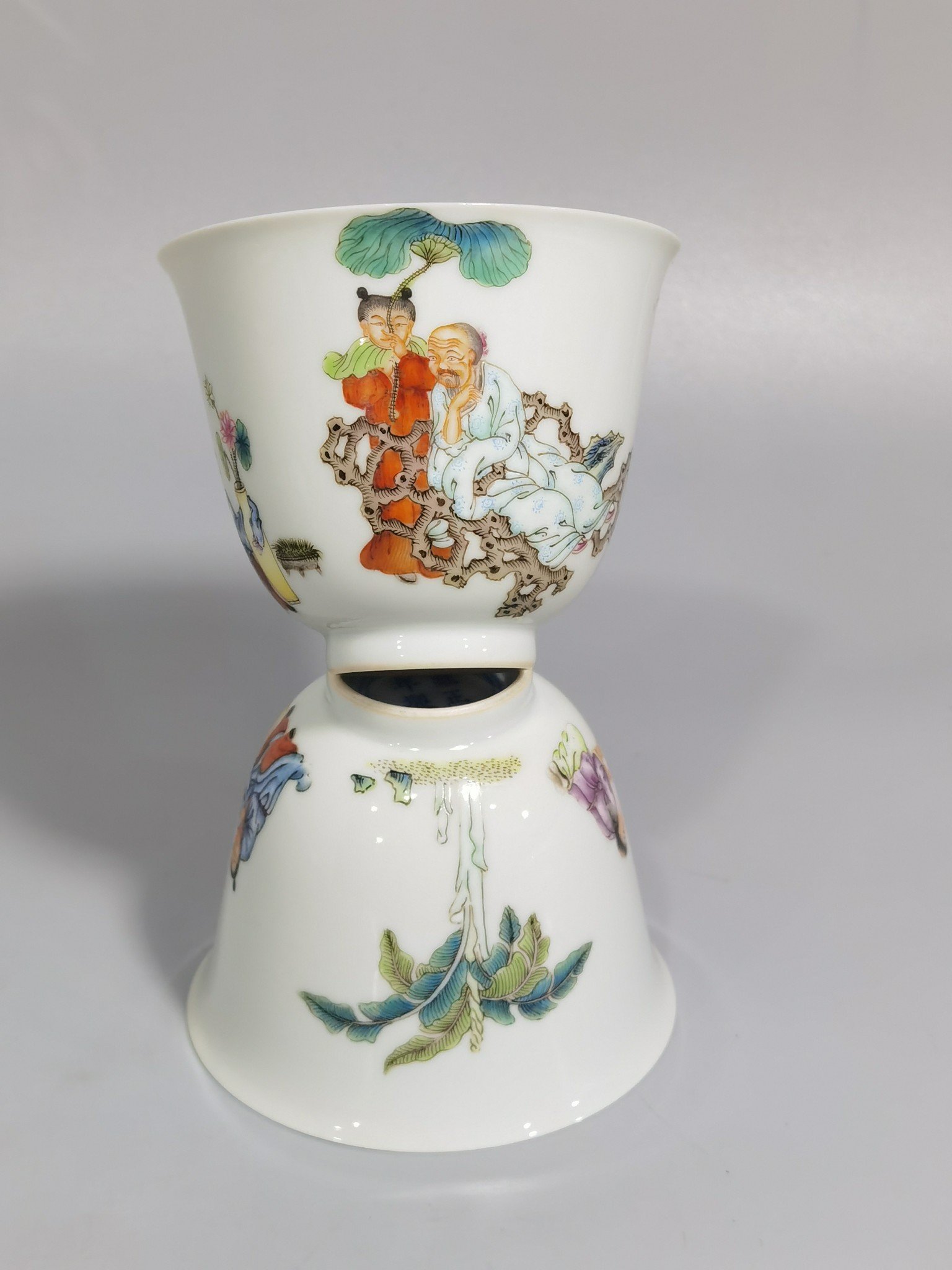 Qing Dynasty Yongzheng pastel-colored Coats cup