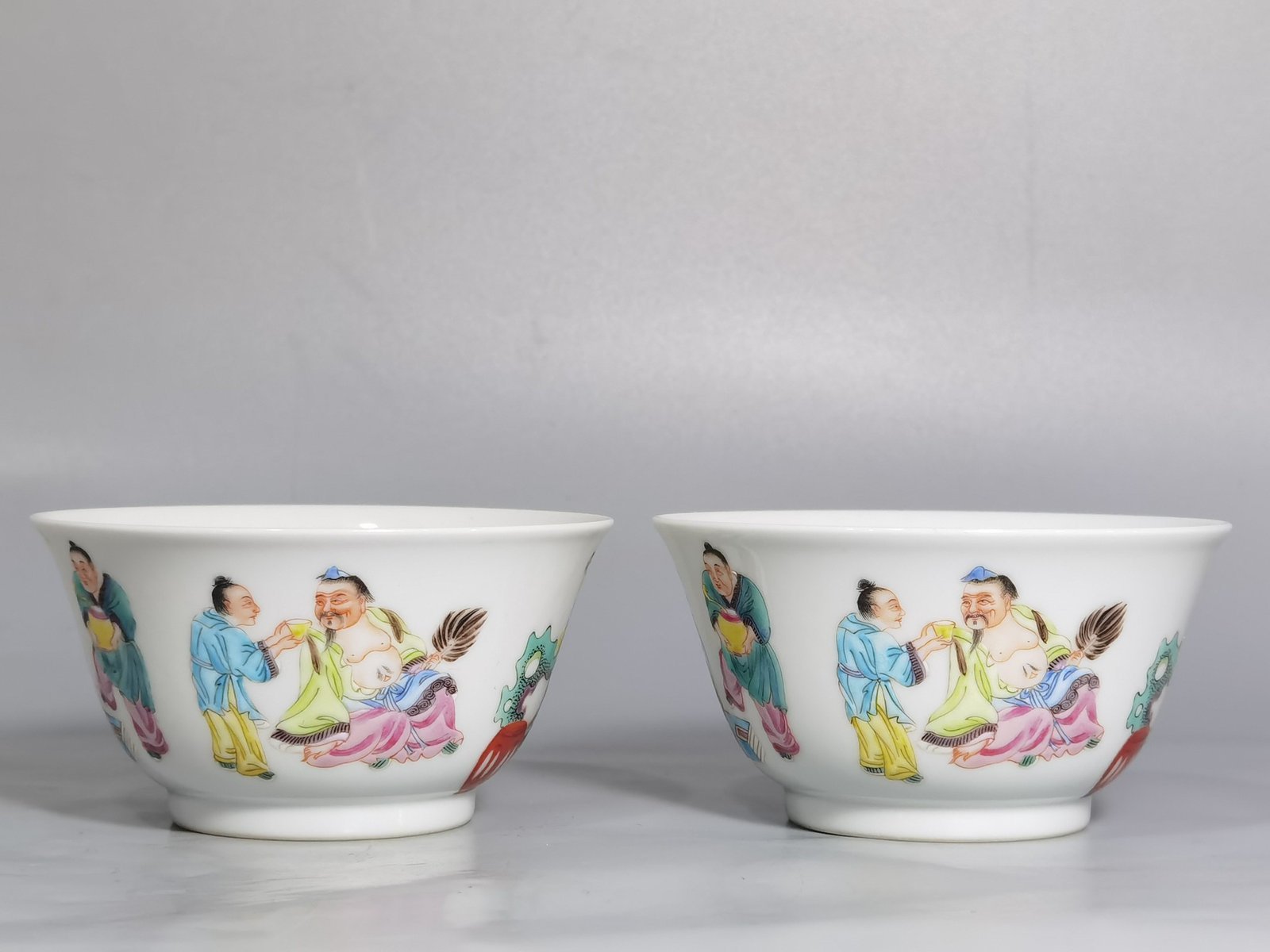 Qing Dynasty Yongzheng pair of pastel Gao Shiya collection cups