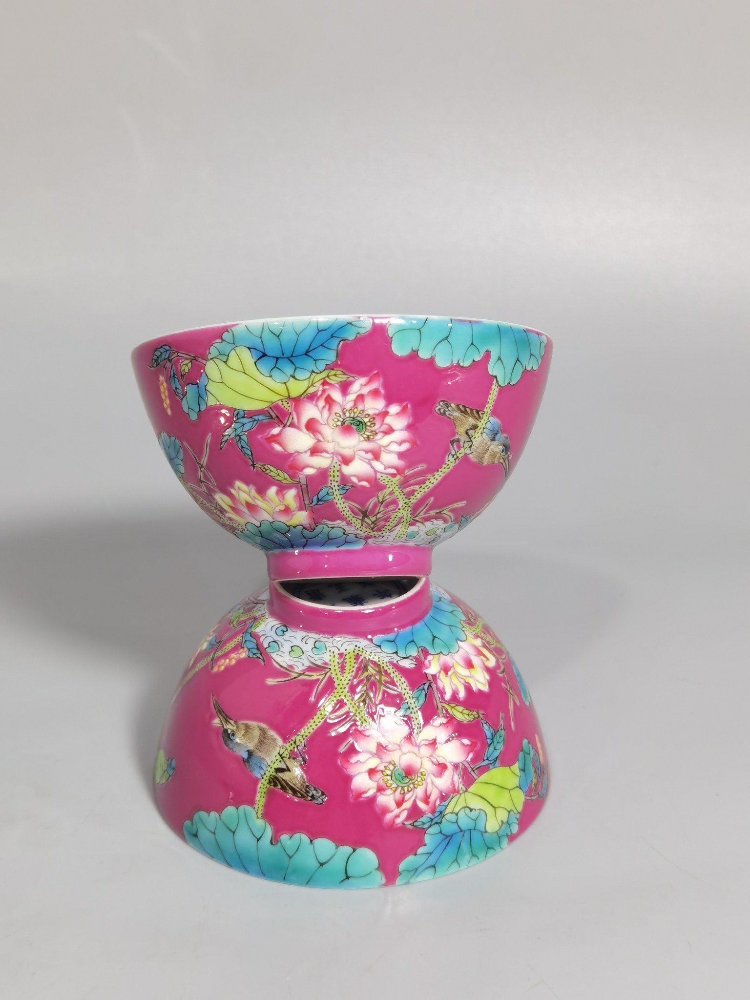 Qing Dynasty Yongzheng rouge ground pastel lotus and kingfisher poem cup